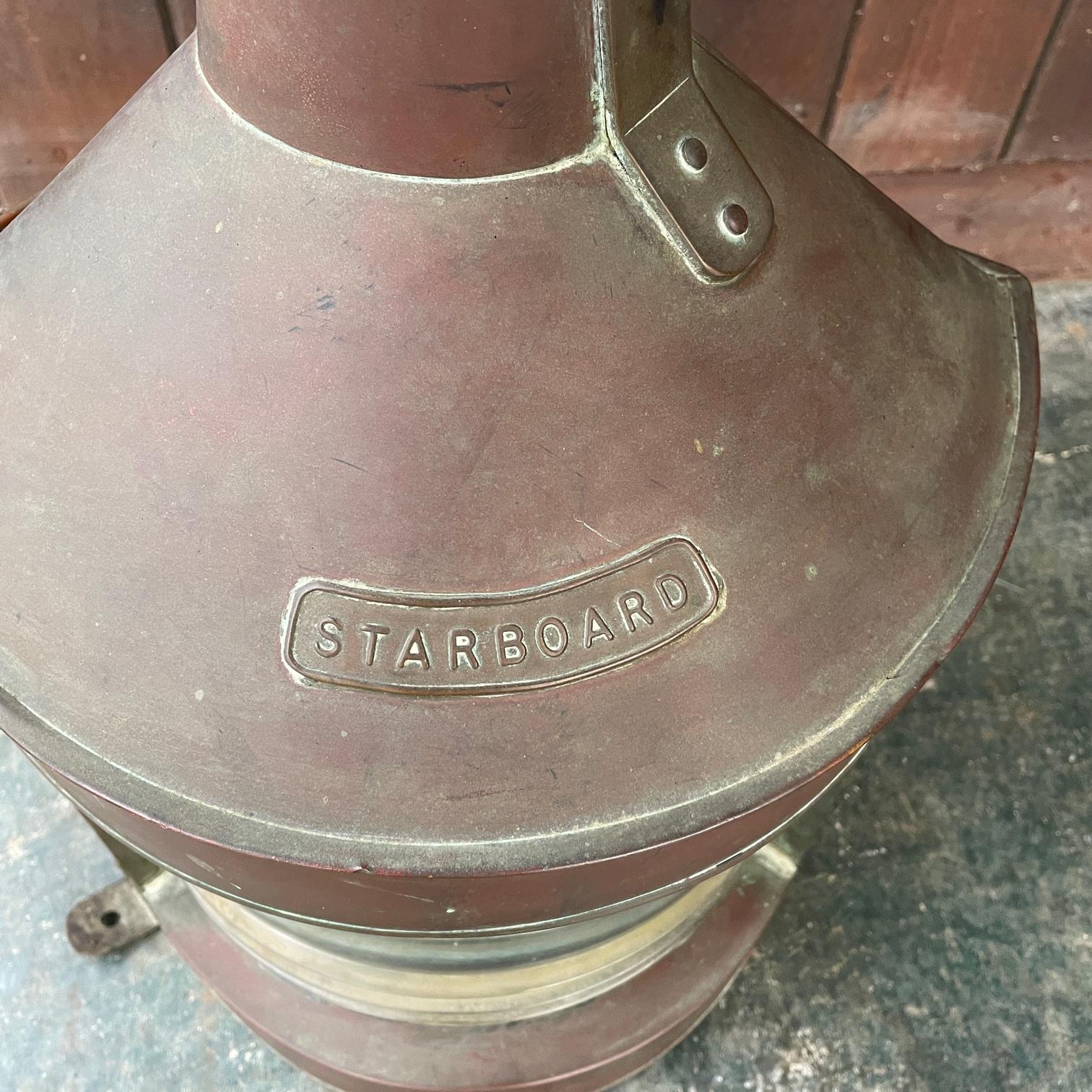 Américain 1940s Copper+Brass Ships Starboard Lantern Wartime Merchant Vintage Cabin Light en vente
