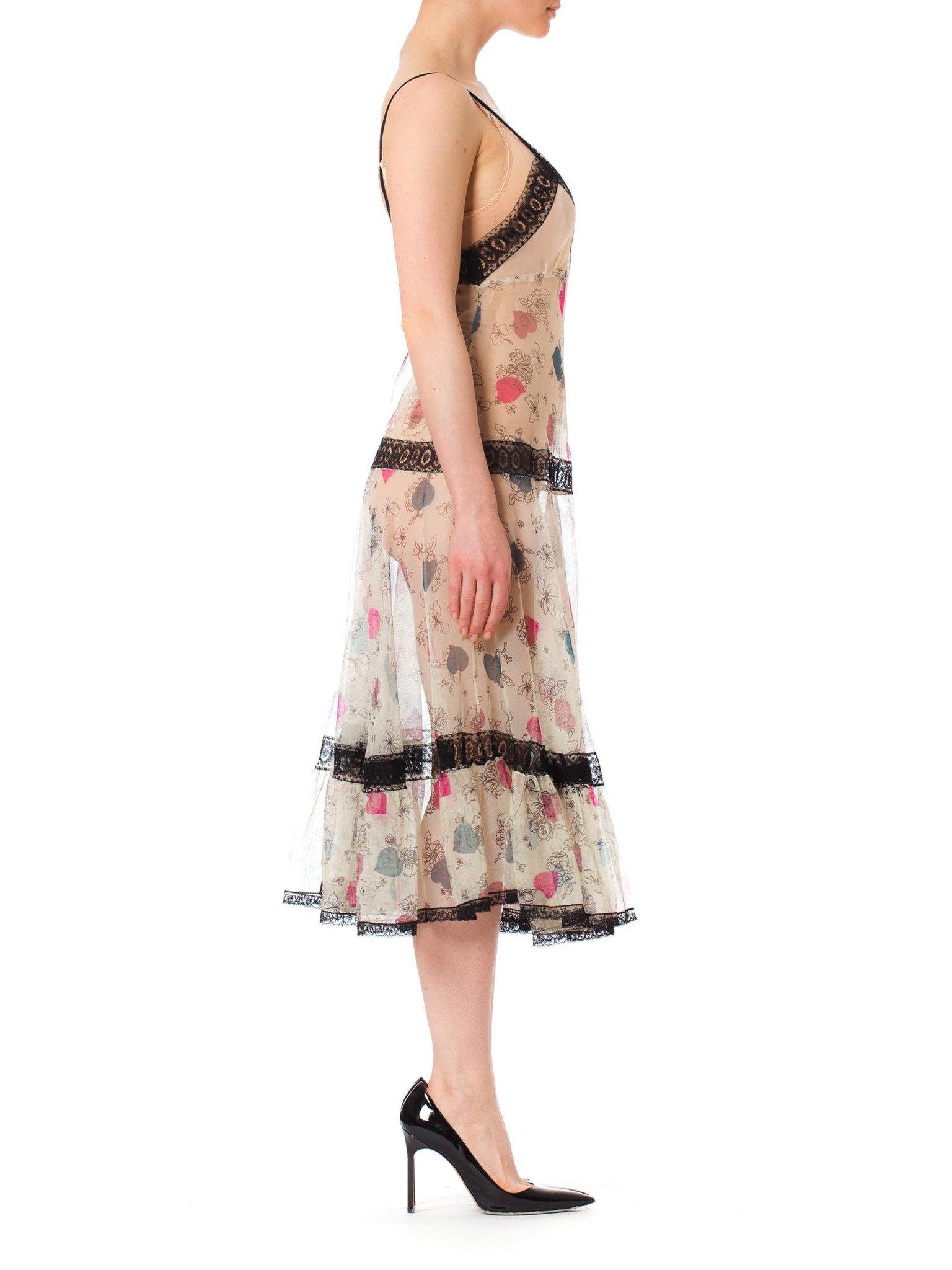 1940S Cotton & Lace Floral Print Slip Dress With Swing Skirt In Excellent Condition In New York, NY