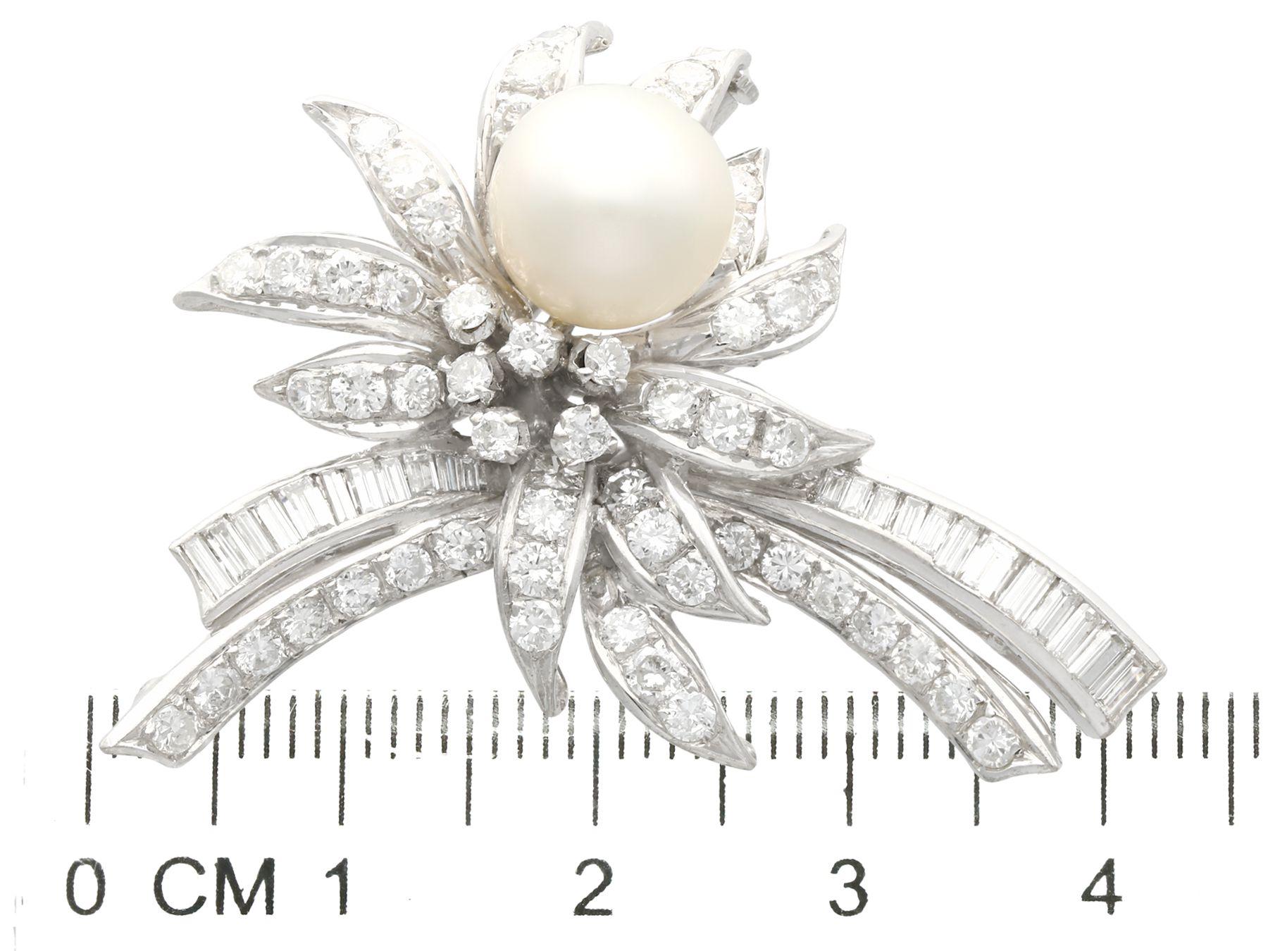 1940s Cultured Pearl 3.92 Carat Diamond and White Gold Brooch In Excellent Condition In Jesmond, Newcastle Upon Tyne