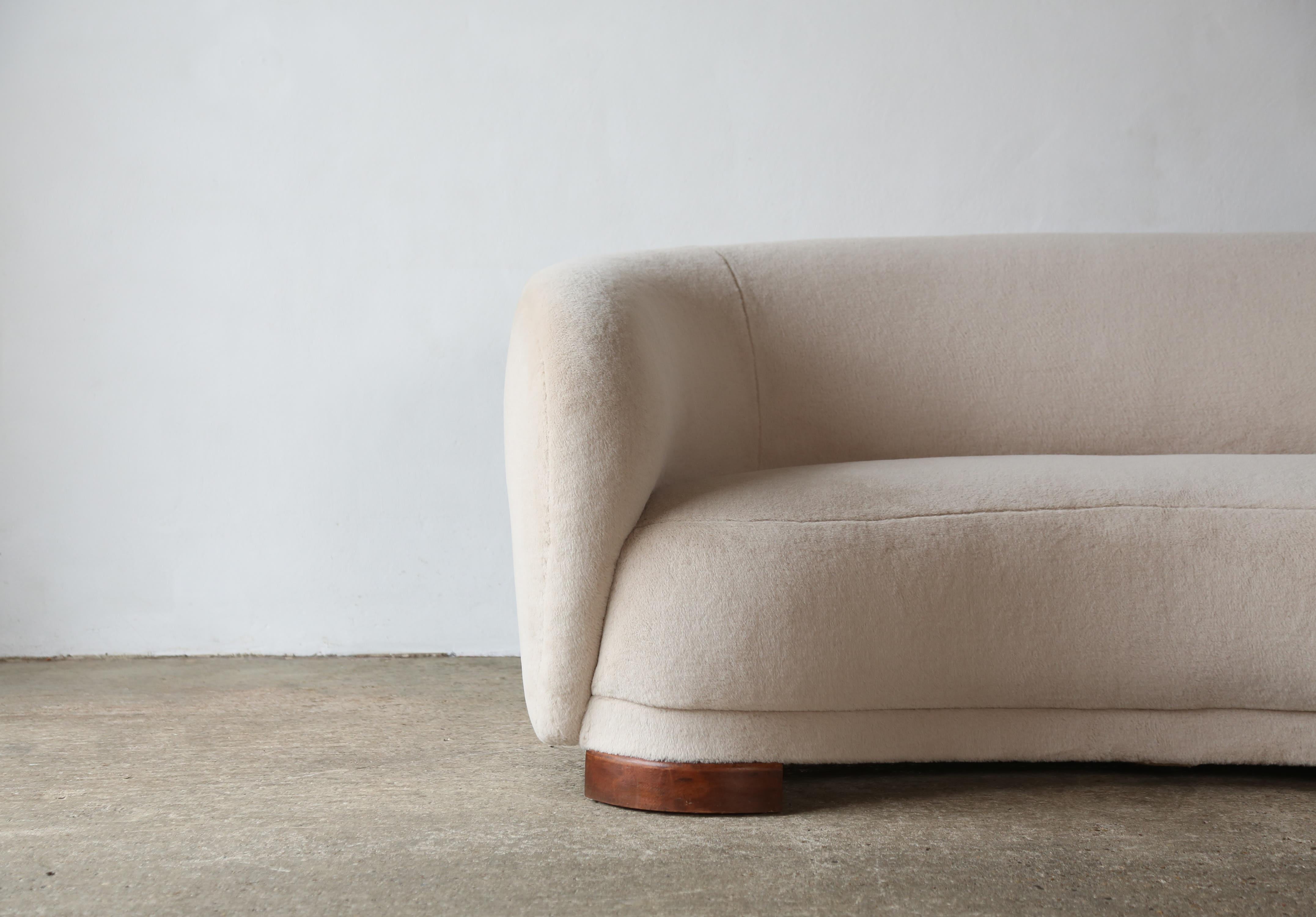 Scandinavian Modern 1940s Curved Danish Cabinetmaker Banana Sofa, Newly Upholstered in Alpaca