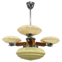 Lustre Art Déco Tchécoslovaque des années 1940 en Noyer, Chrome et Verre