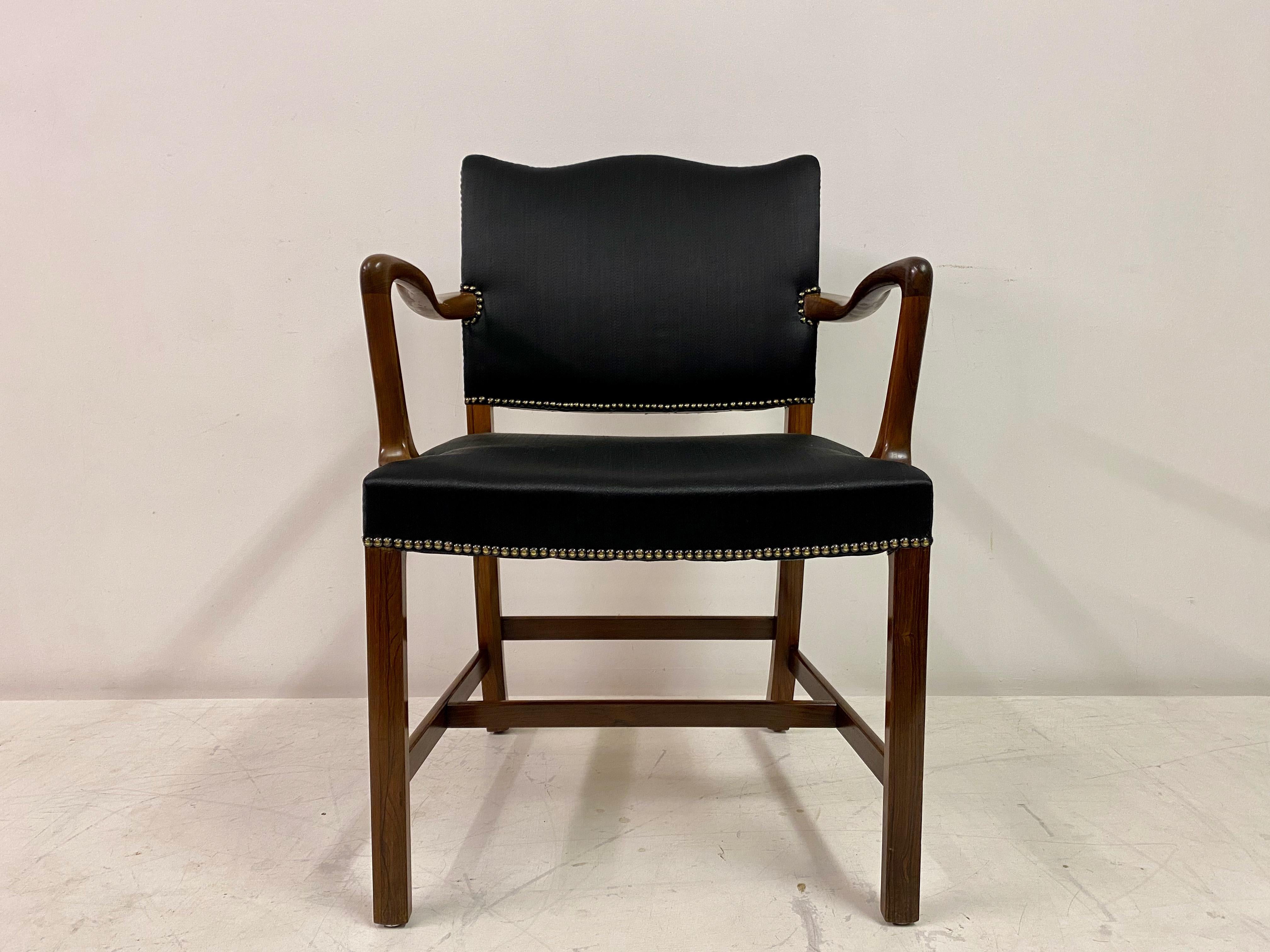 1940s Danish Armchair or Desk Chair by Ole Wanscher In Good Condition For Sale In London, London