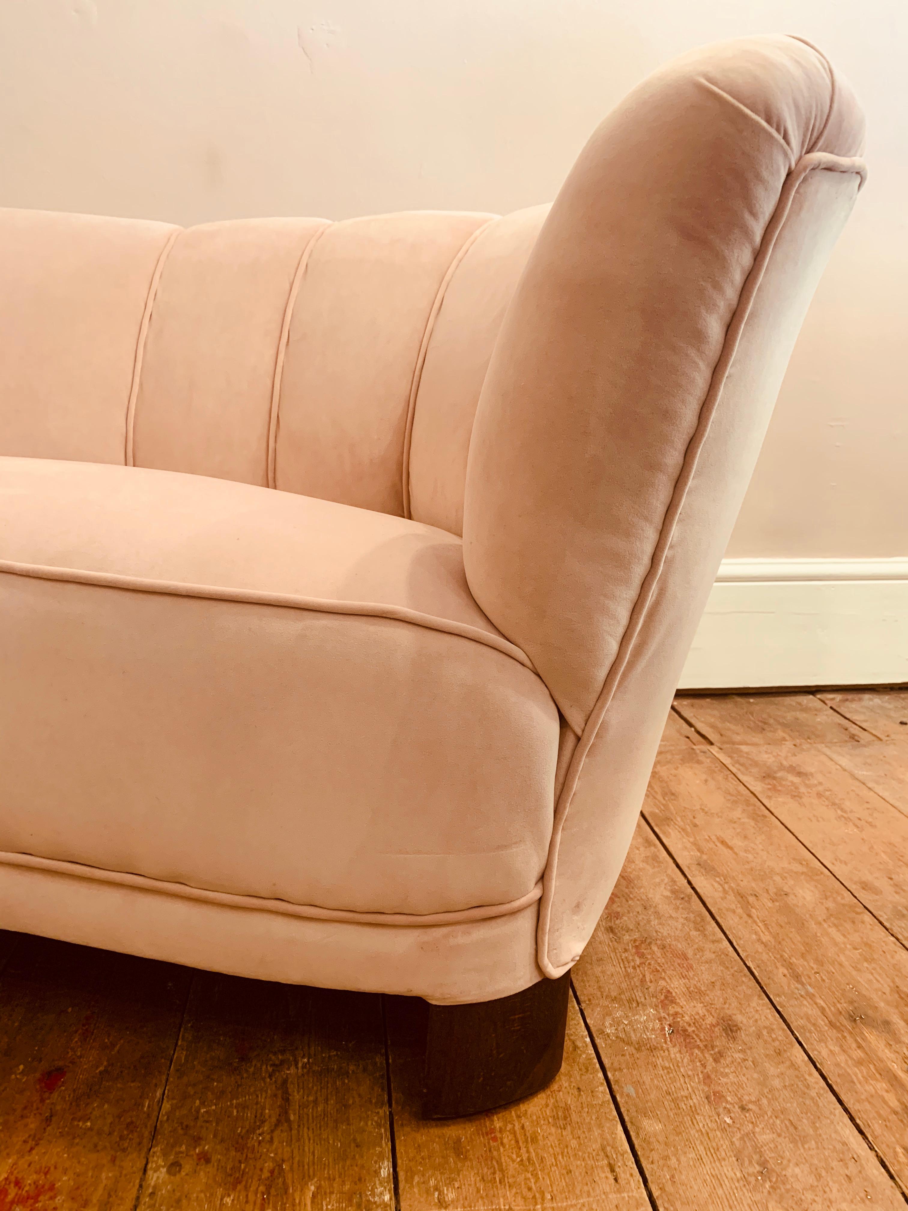 1940s Danish Banana Shaped Scalloped Sofa in Blush Pink 1