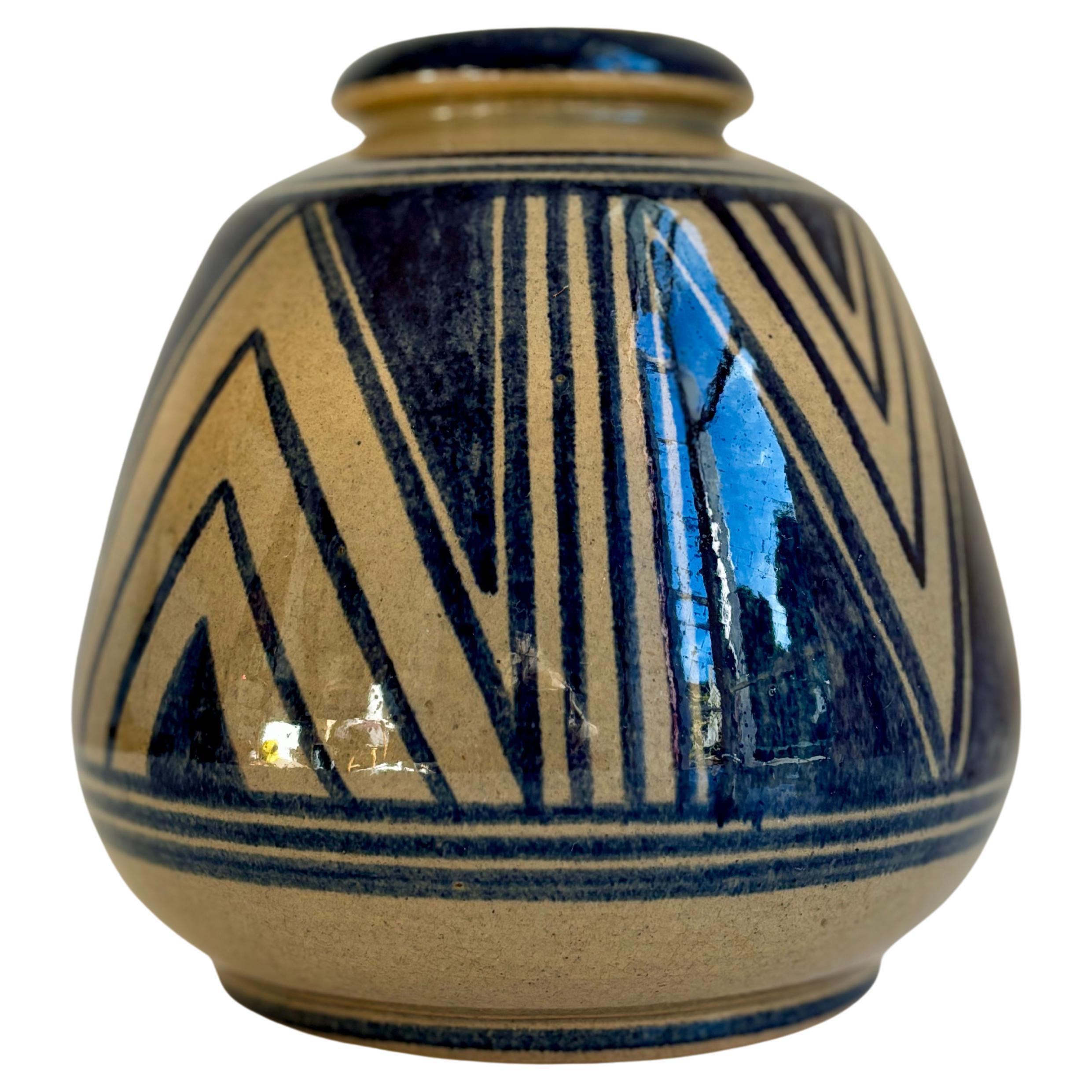 Vaso danese anni '40 in ceramica smaltata a righe blu e sabbia, Søholm