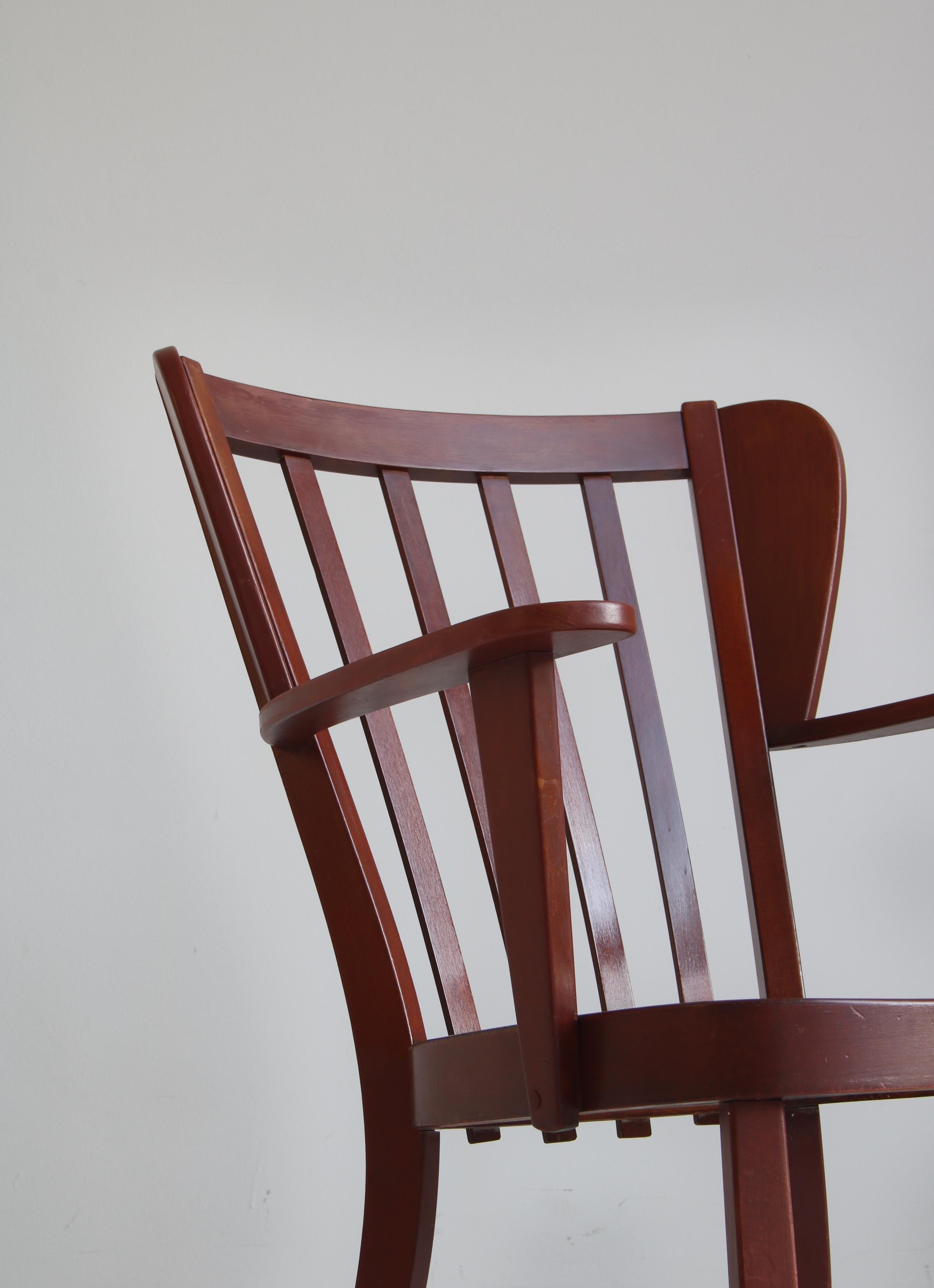 Fauteuils danois « Canada » des années 1940 en hêtre teinté de Fritz Hansen en vente 3