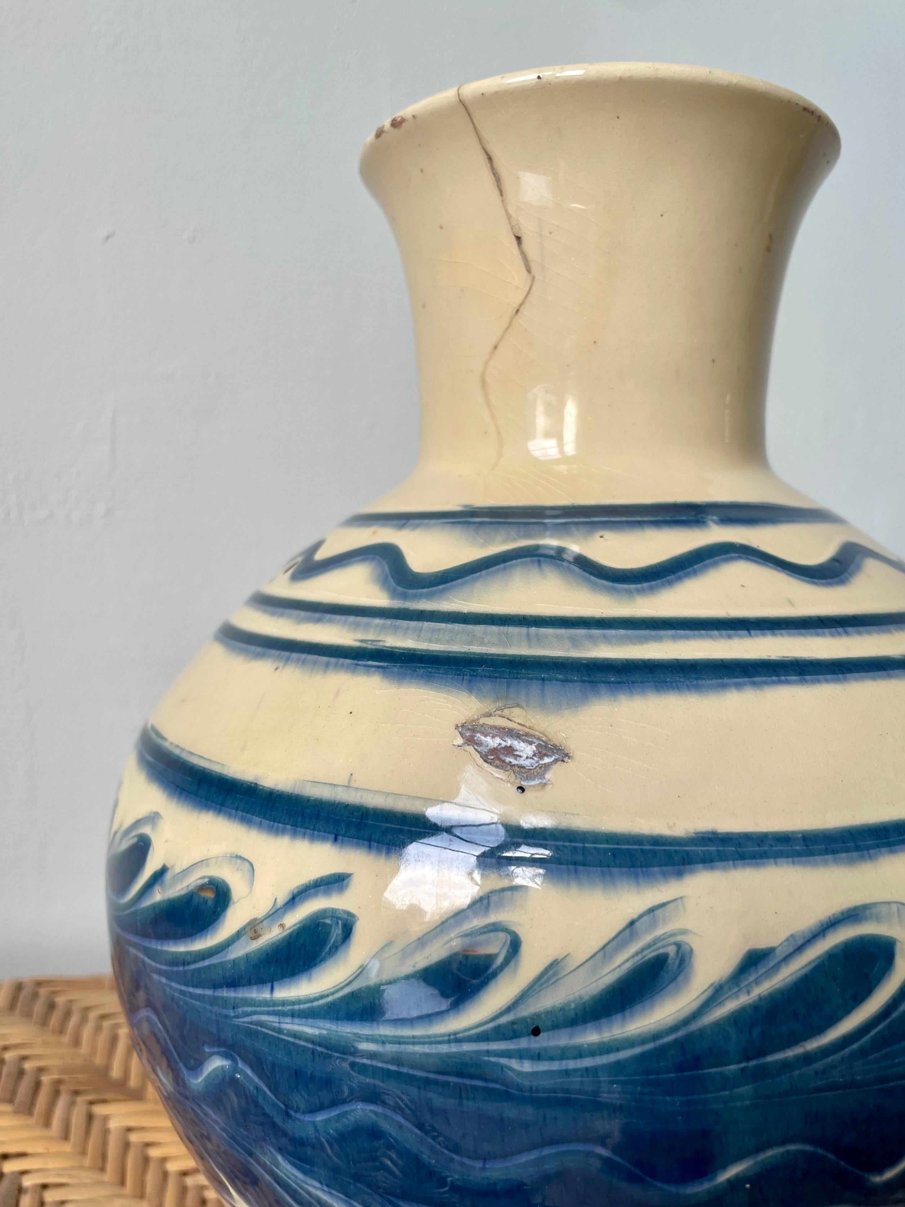 1940s Kähler Blue Decor Cream Vase, Denmark In Good Condition For Sale In Copenhagen, DK