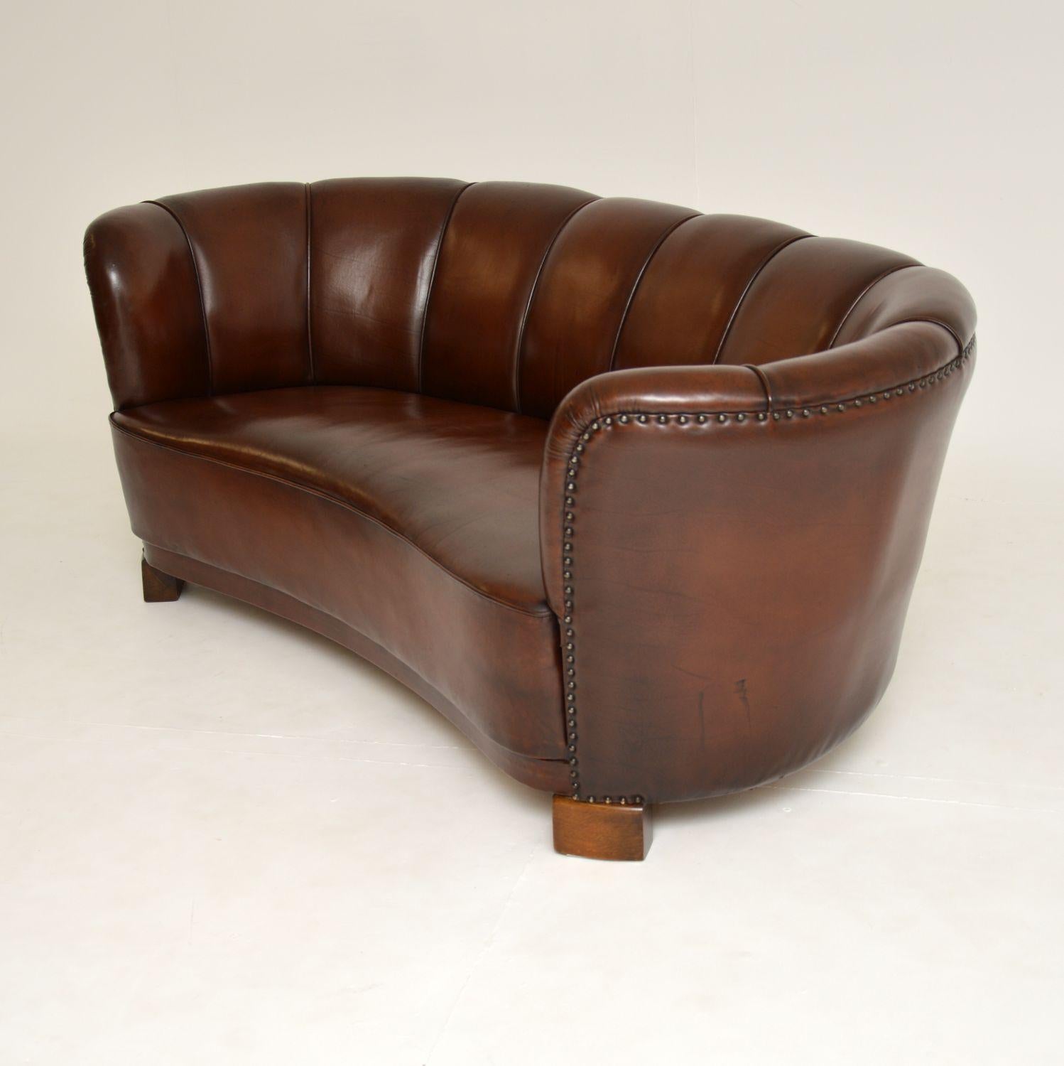 1940's Danish Leather Curved Banana Sofa In Good Condition In London, GB