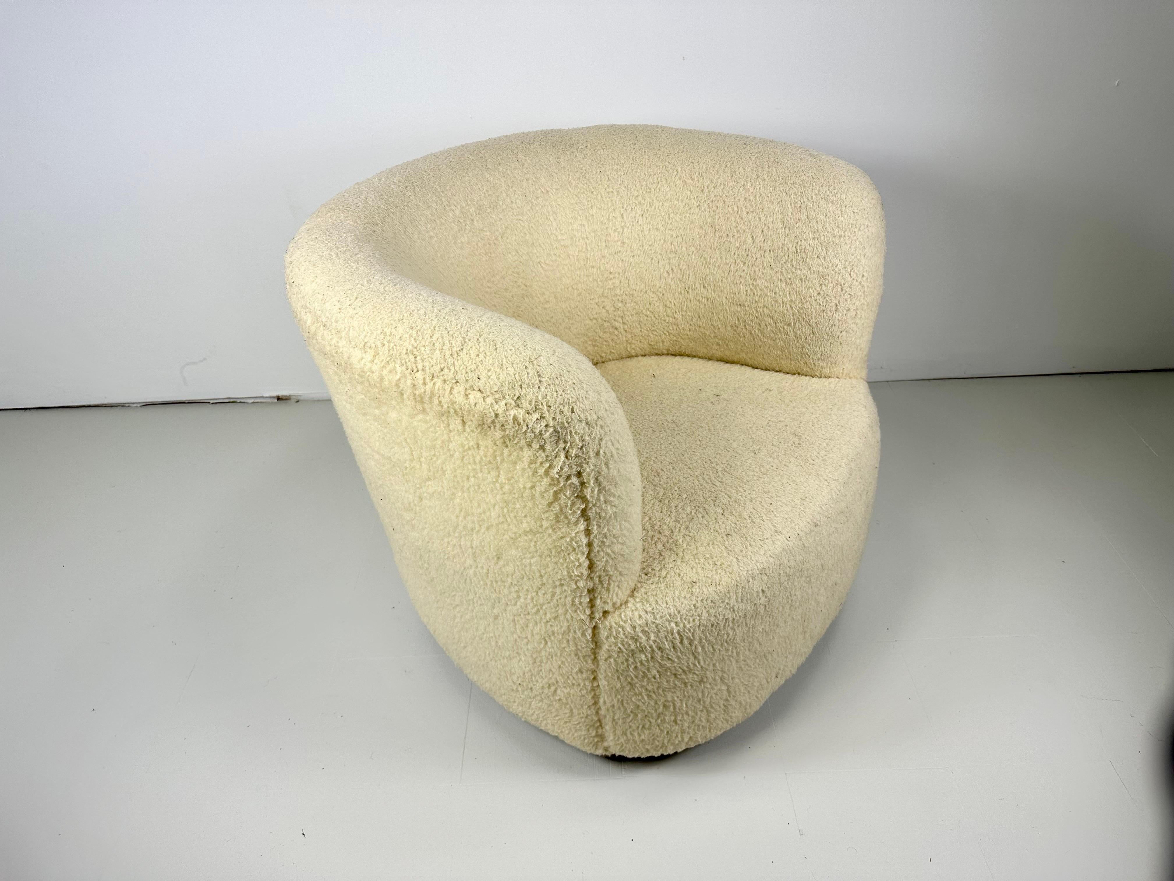 Scandinavian Modern 1940’s Danish Lounge Chair For Sale