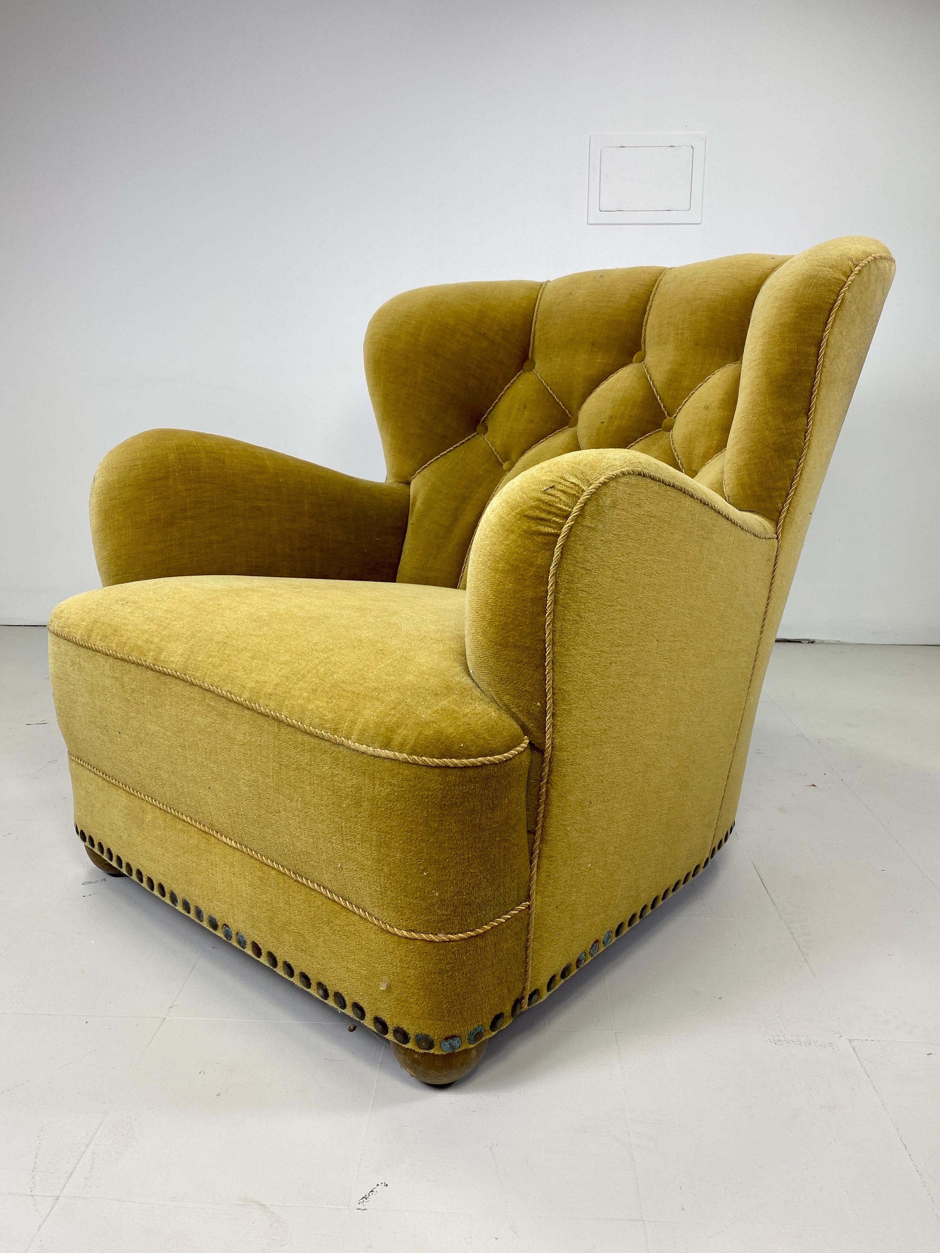1940s Danish Lounge Chair In Good Condition For Sale In Turners Falls, MA