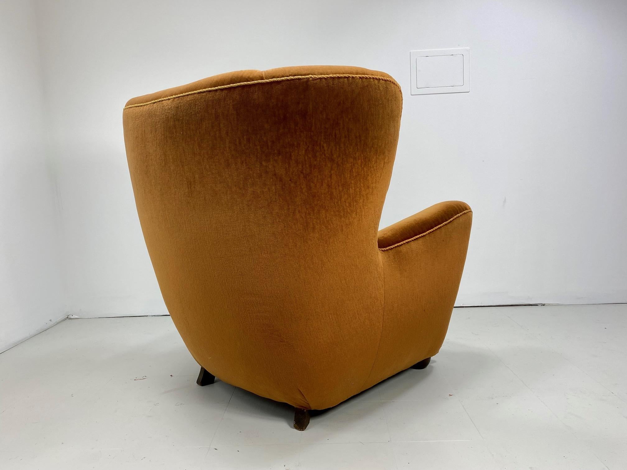 1940's Danish Lounge Chair In Good Condition In Turners Falls, MA