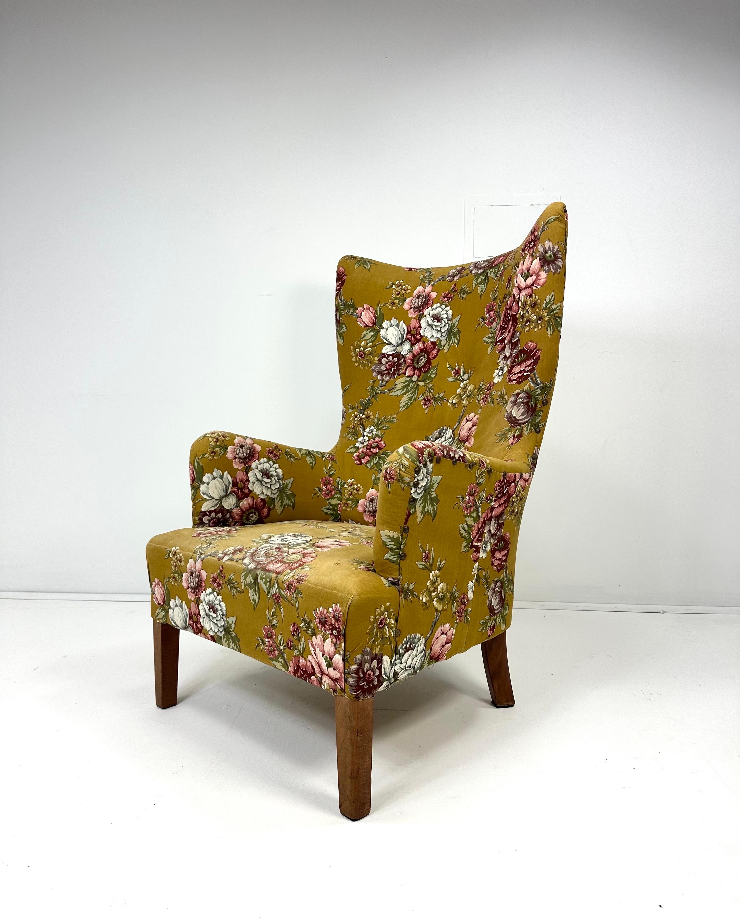 1940's Danish Lounge Chair im Angebot 2