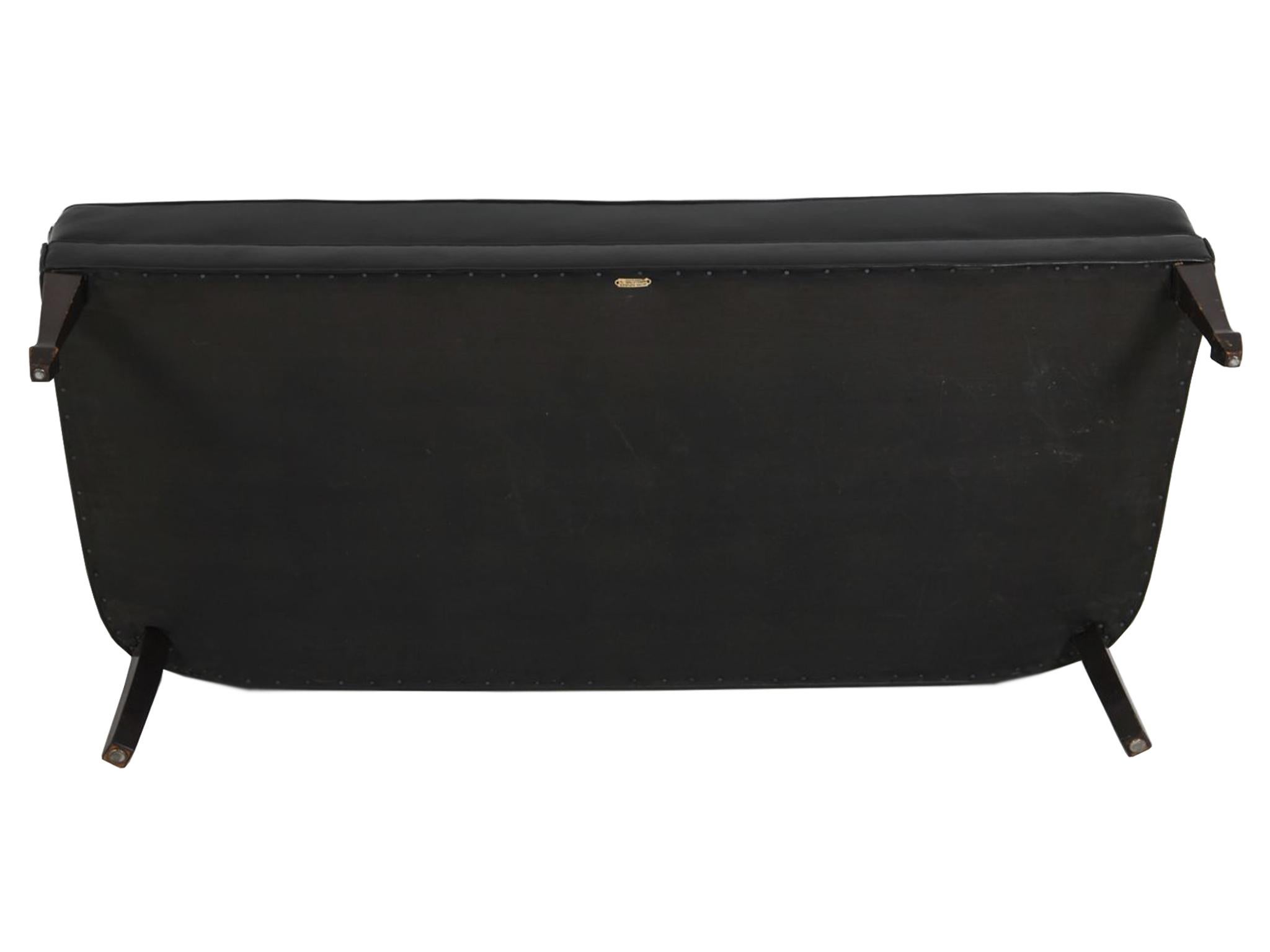 1940s Danish Modern Leather Settee by Georg Kofoed en vente 8