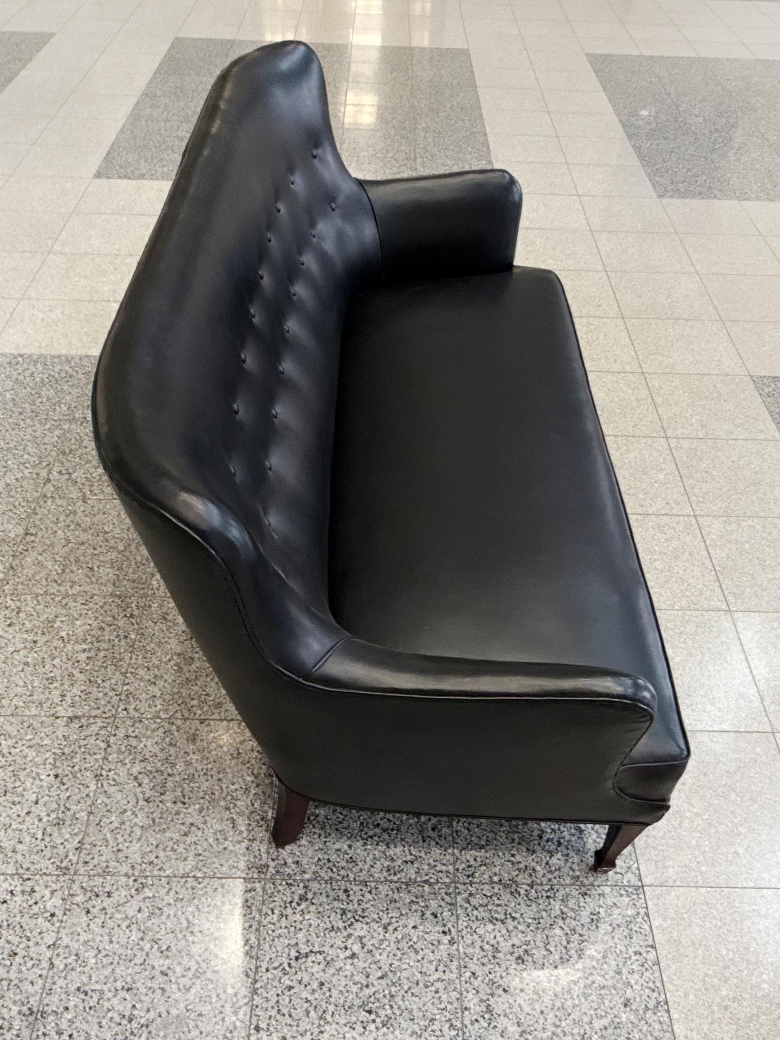 Danois 1940s Danish Modern Leather Settee by Georg Kofoed en vente