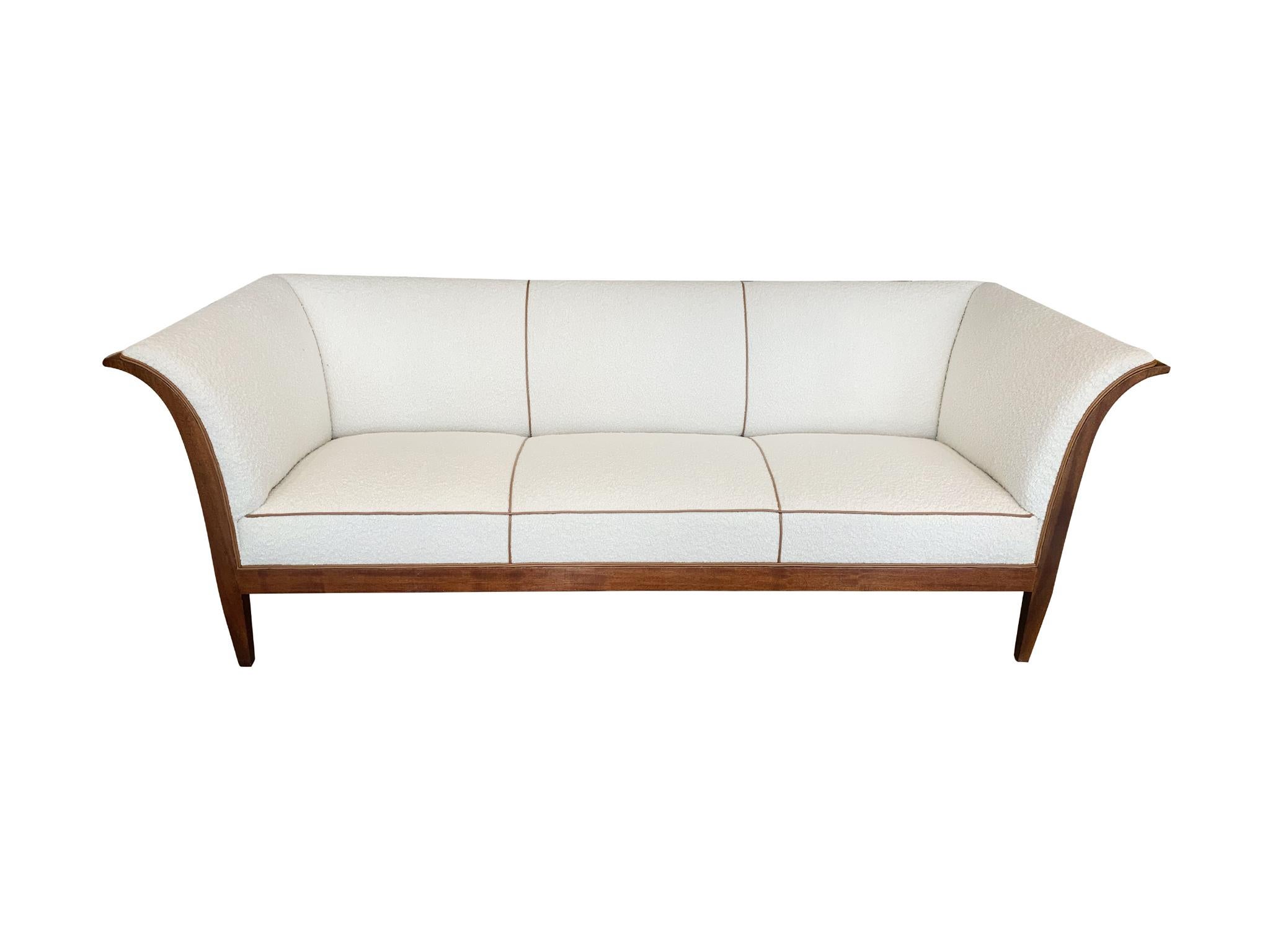 1940s Danish Modern Sofa by Frits Henningsen In Good Condition For Sale In New York, NY