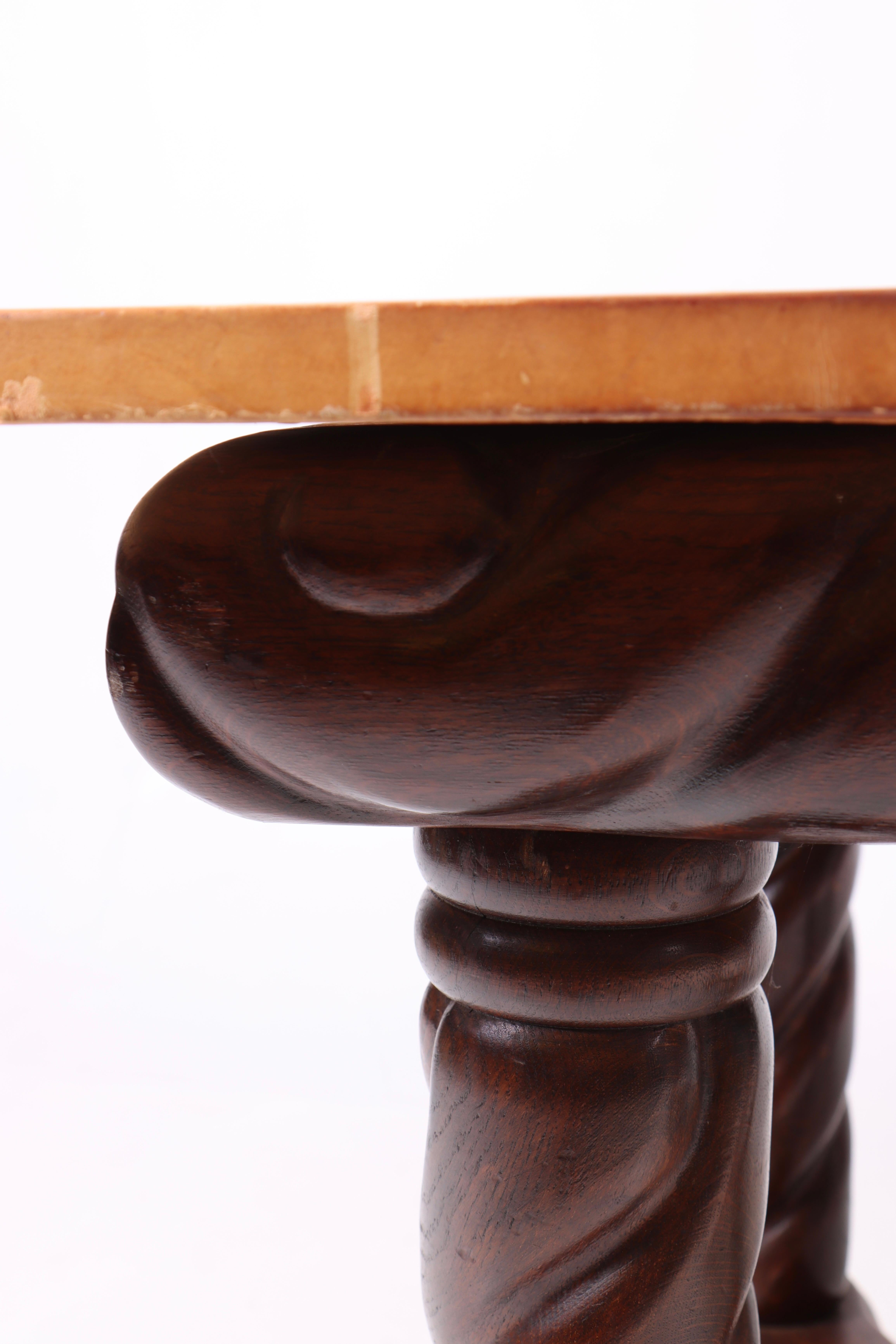 1940s Danish Oak Table with Twisted Legs and New Patinated Leather Top by Cabine For Sale 3