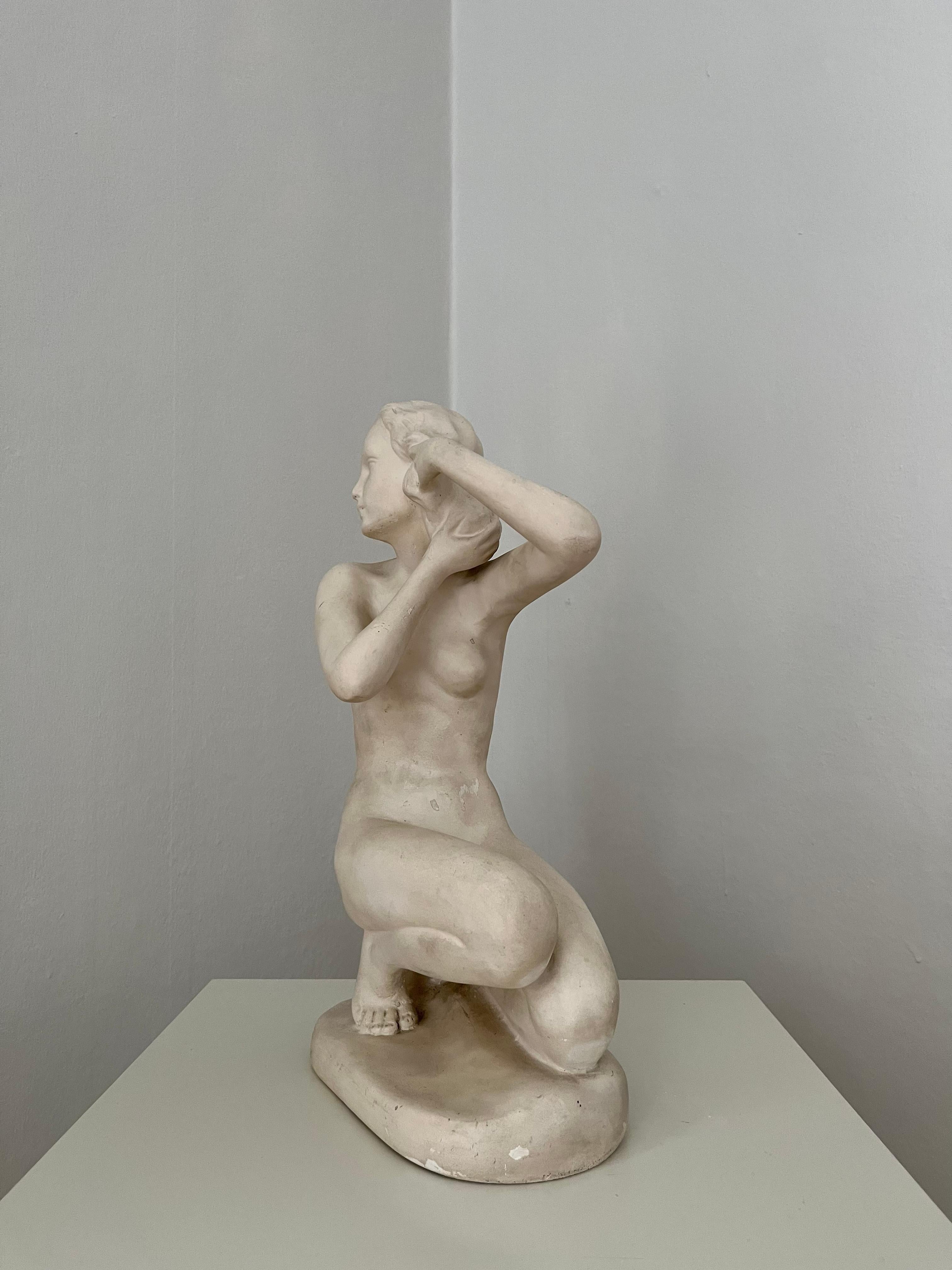 Plâtre Figurine de femme en plâtre danoise des années 1940 en vente