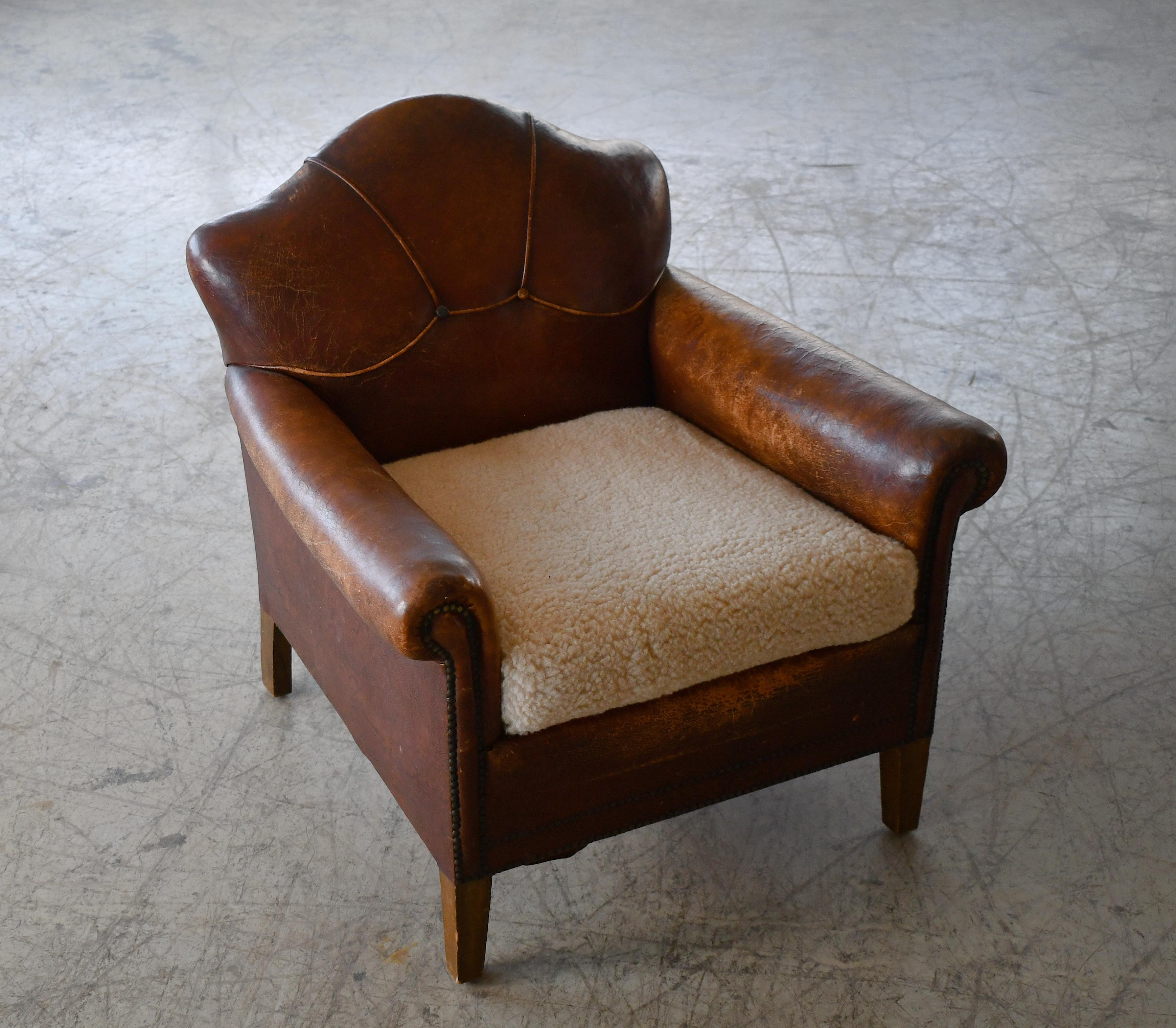 1940s Danish Small Club or Library Chair in Brown Leather For Sale 2