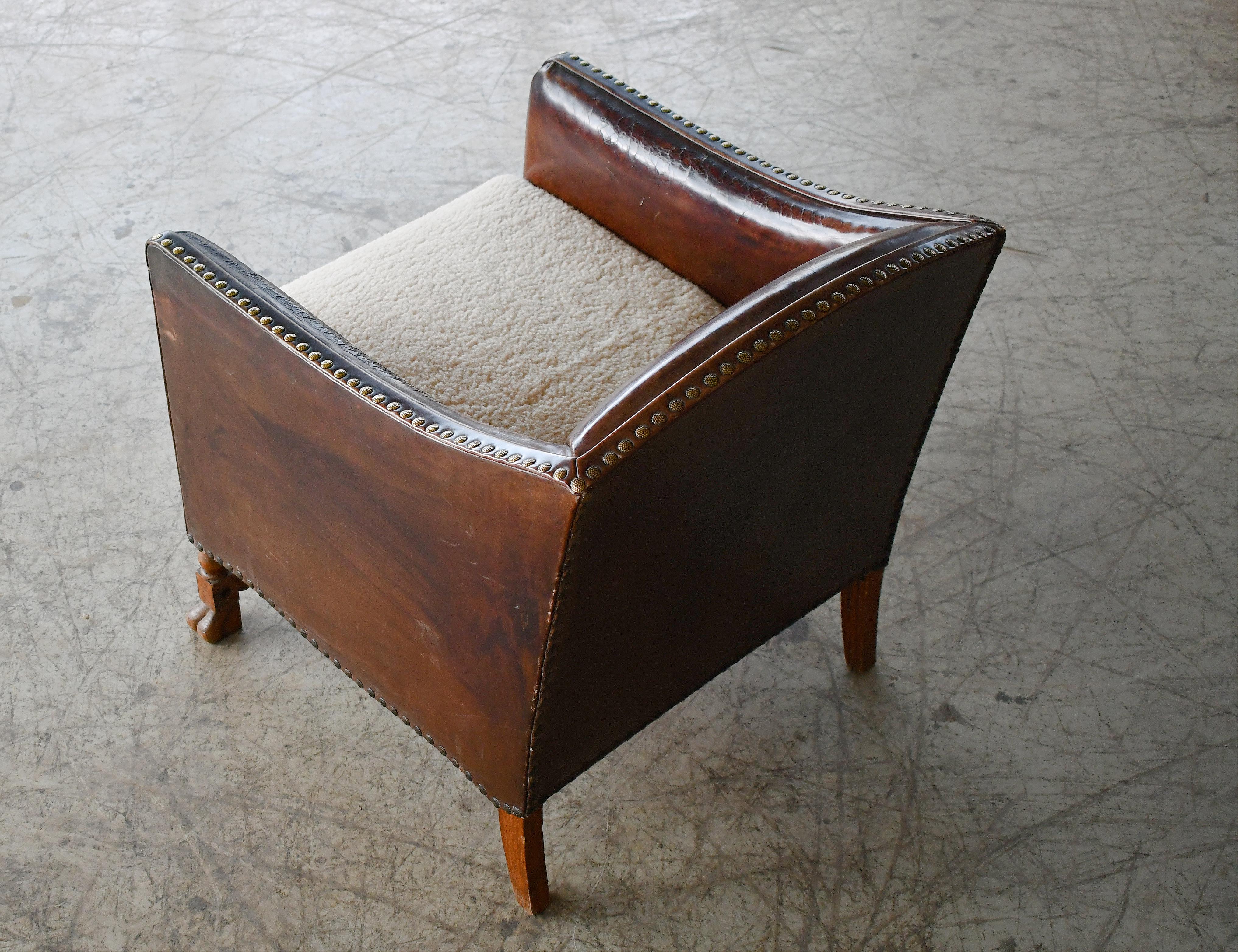 1940s Danish Small Club or Library Chair in Leather with Carved Legs For Sale 5