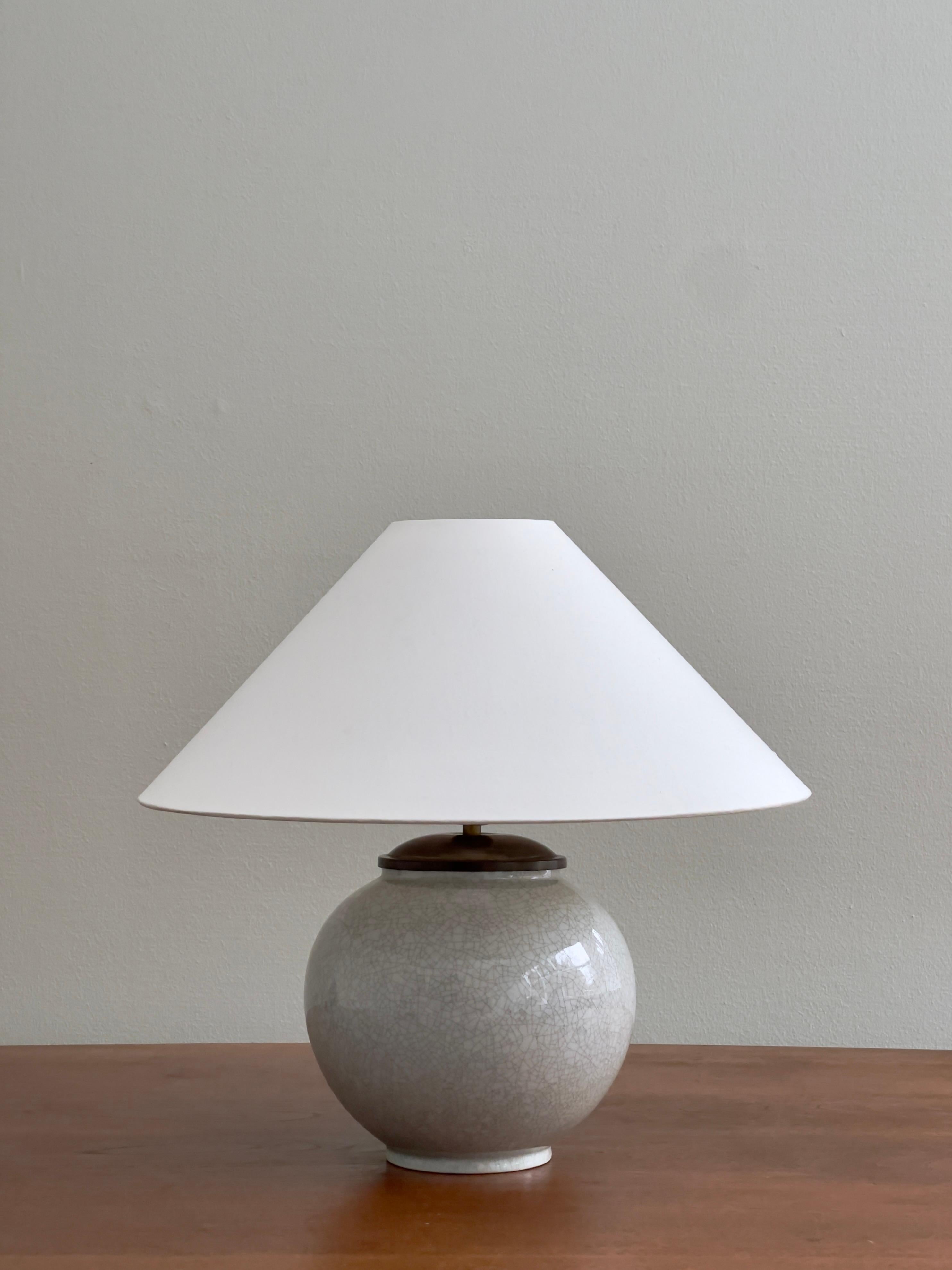 Lampe de table danoise des années 1940 en céramique bleu tendre avec glaçure craquelée par Lyngby Porcellæn en vente 1