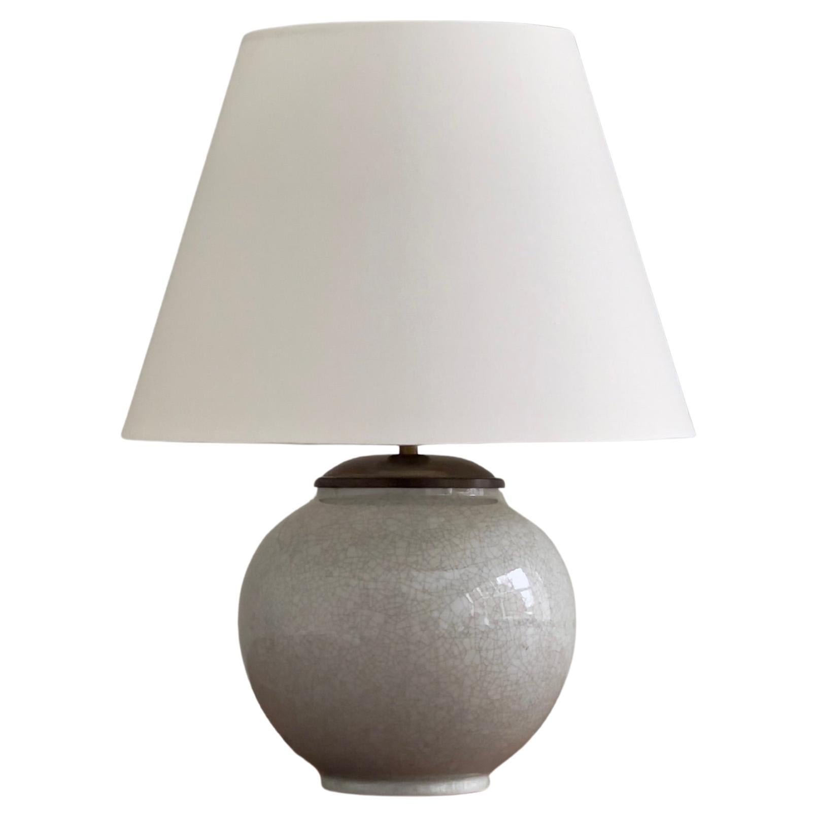 Lampe de table danoise des années 1940 en céramique bleu tendre avec glaçure craquelée par Lyngby Porcellæn en vente