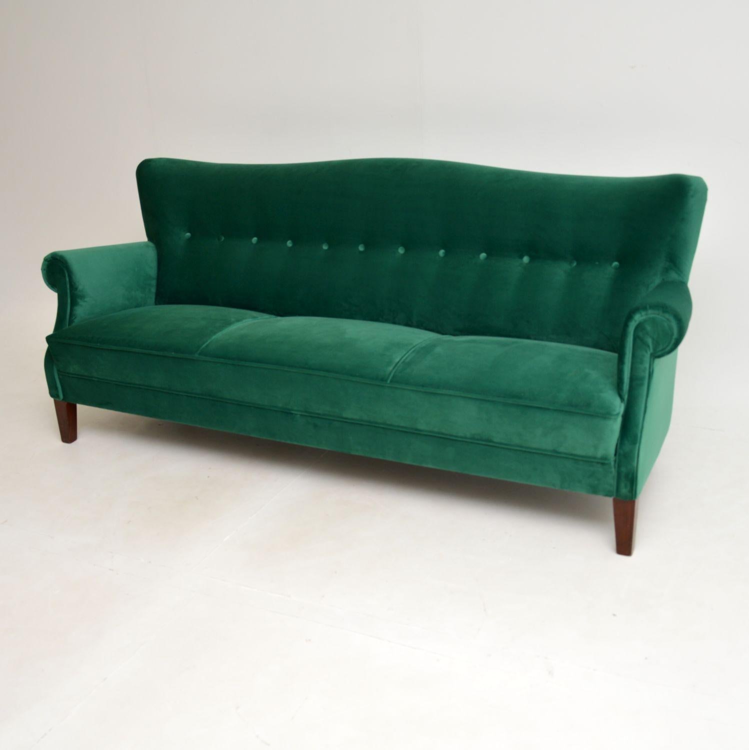 1940's Danish Vintage Re-Upholstered Sofa 4