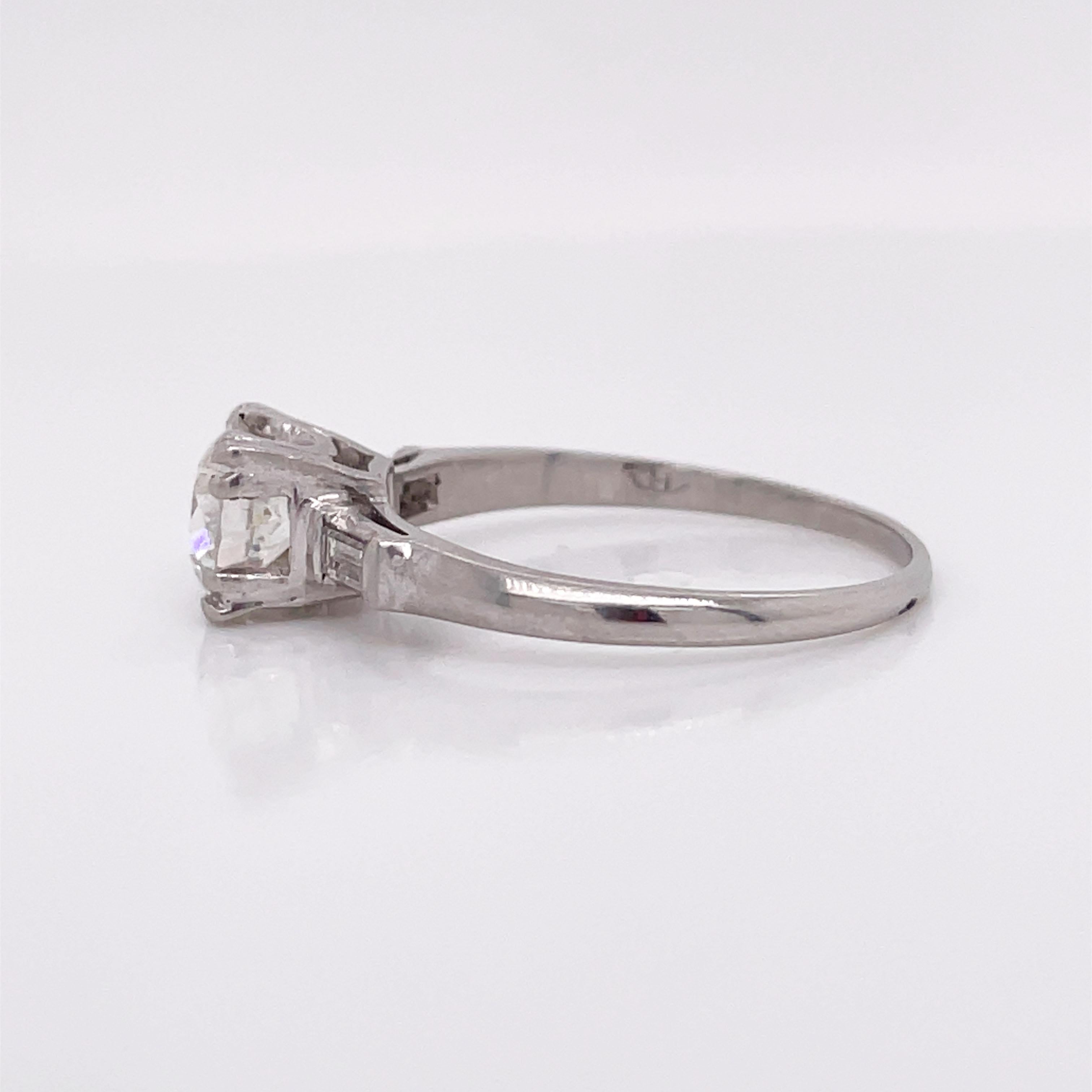 1940s Deco Platinum Diamond Engagement Ring For Sale 1