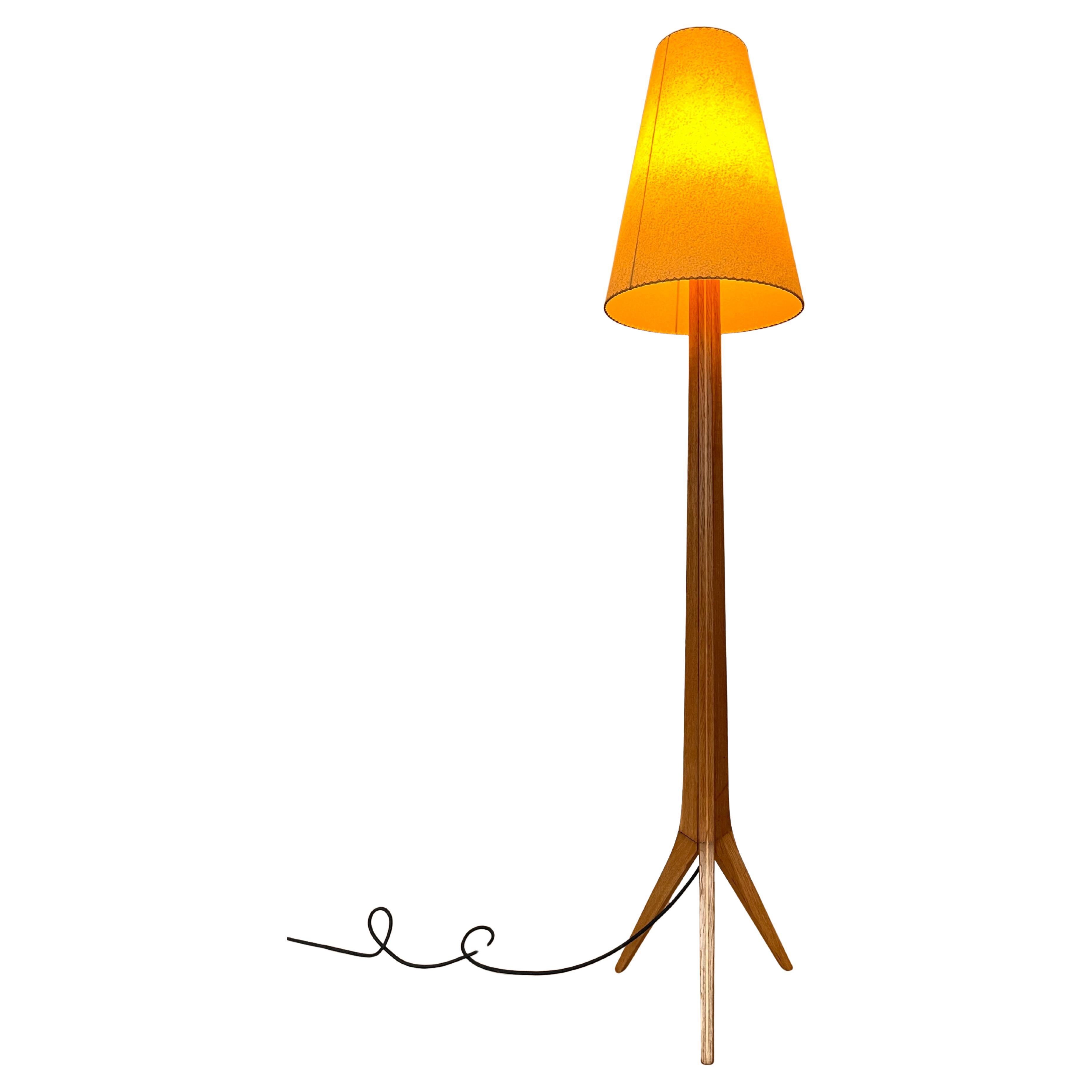 1940s design wooden floor lamp - Czechoslovakia, 1940s