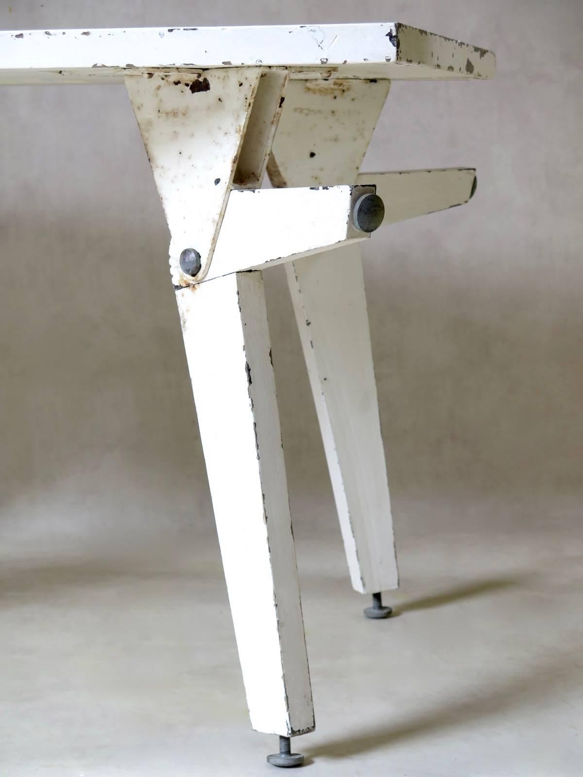 Designer-Prototyp für zwei Positionen-Tisch aus den 1940er Jahren (20. Jahrhundert) im Angebot