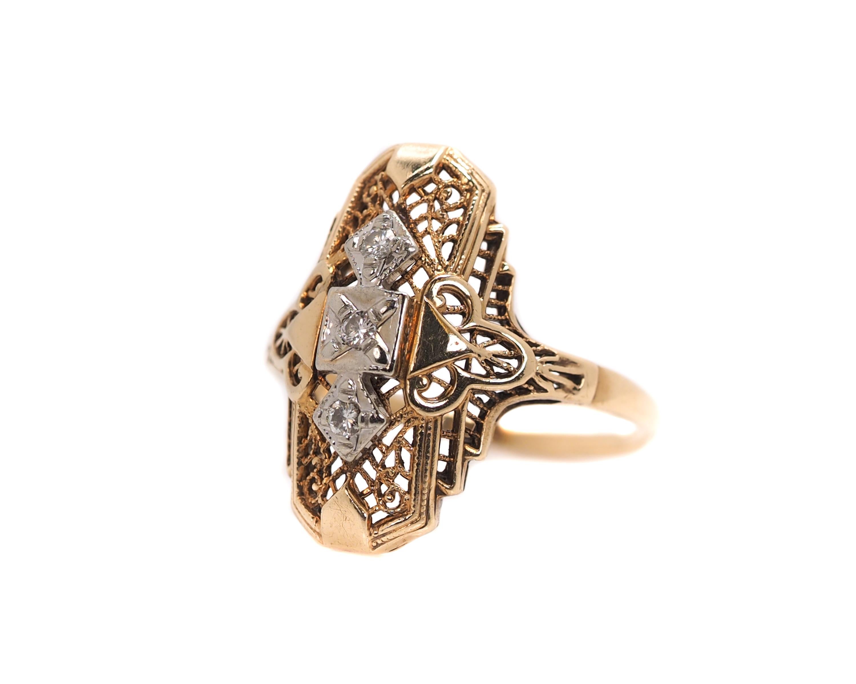 Women's 1940s Diamond and 14 Karat Yellow Gold Three-Stone Shield Ring