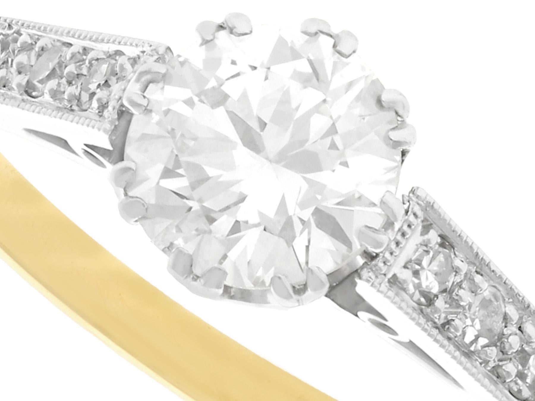 Taille ronde Bague de fiançailles solitaire vintage des années 1940 en or et diamants en vente