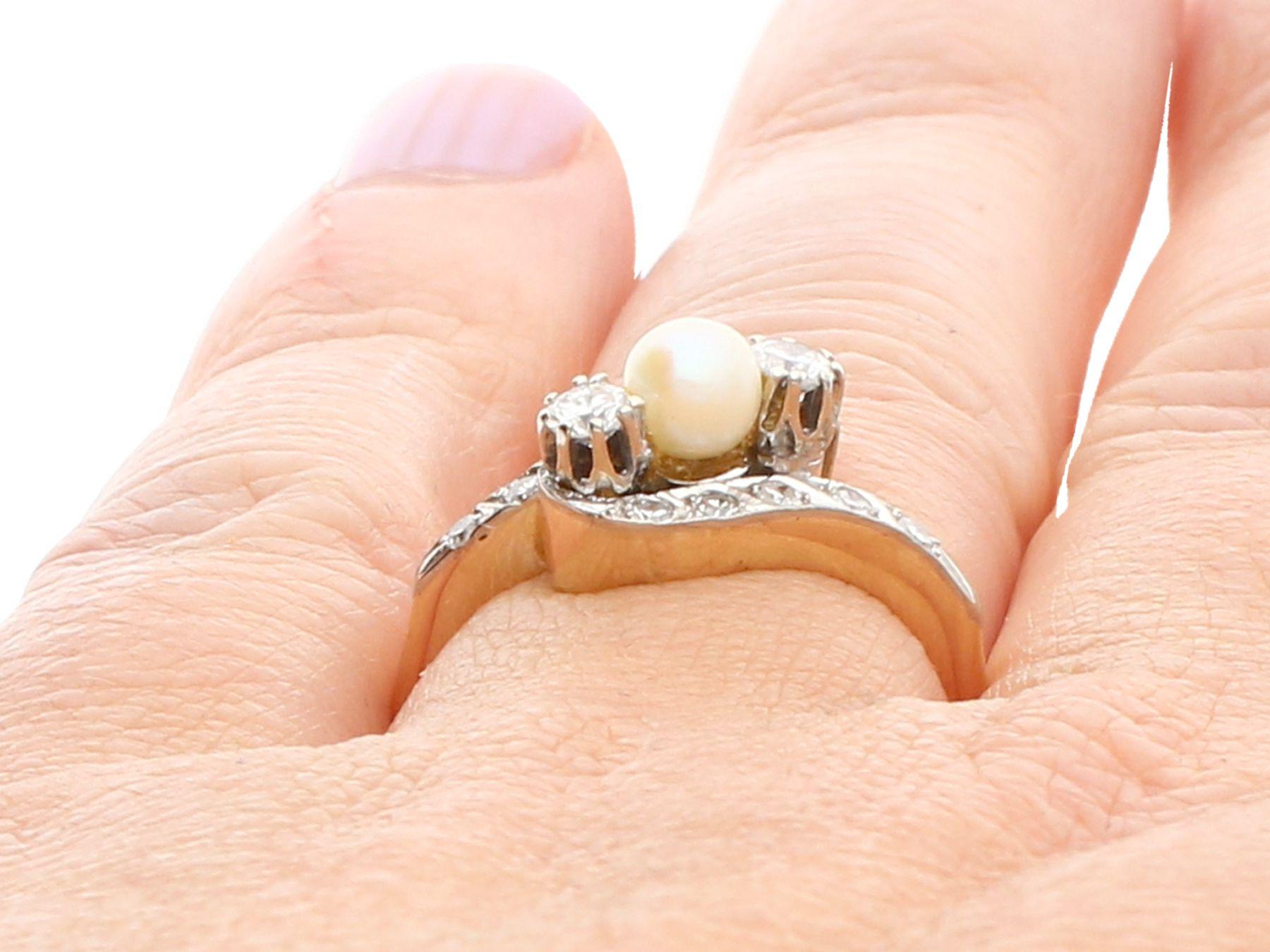 1940s Diamond and Pearl Yellow Gold and White Gold Set Cocktail Ring For Sale 3