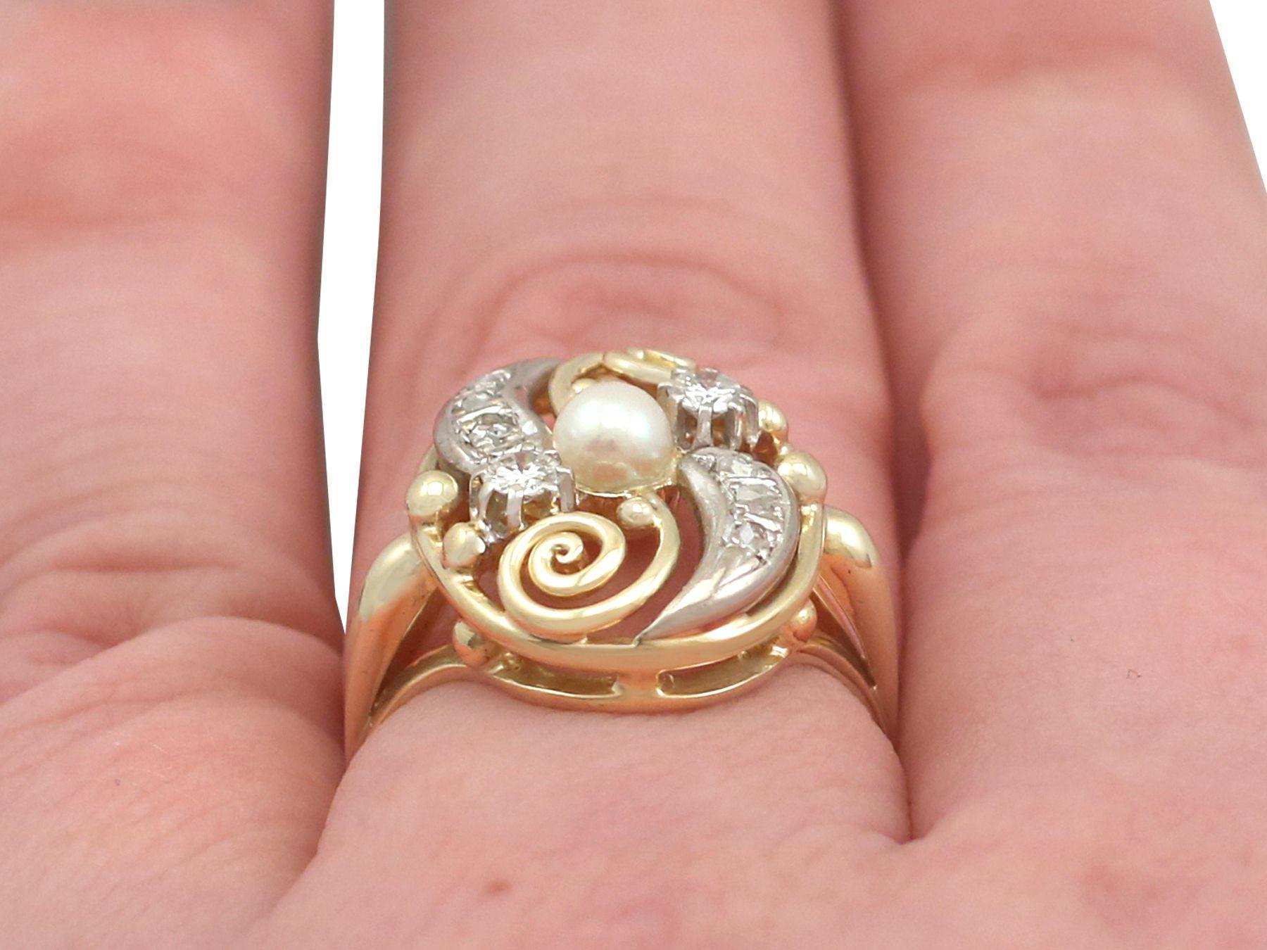 1940s Diamond and Pearl Yellow Gold Cocktail Ring For Sale 2