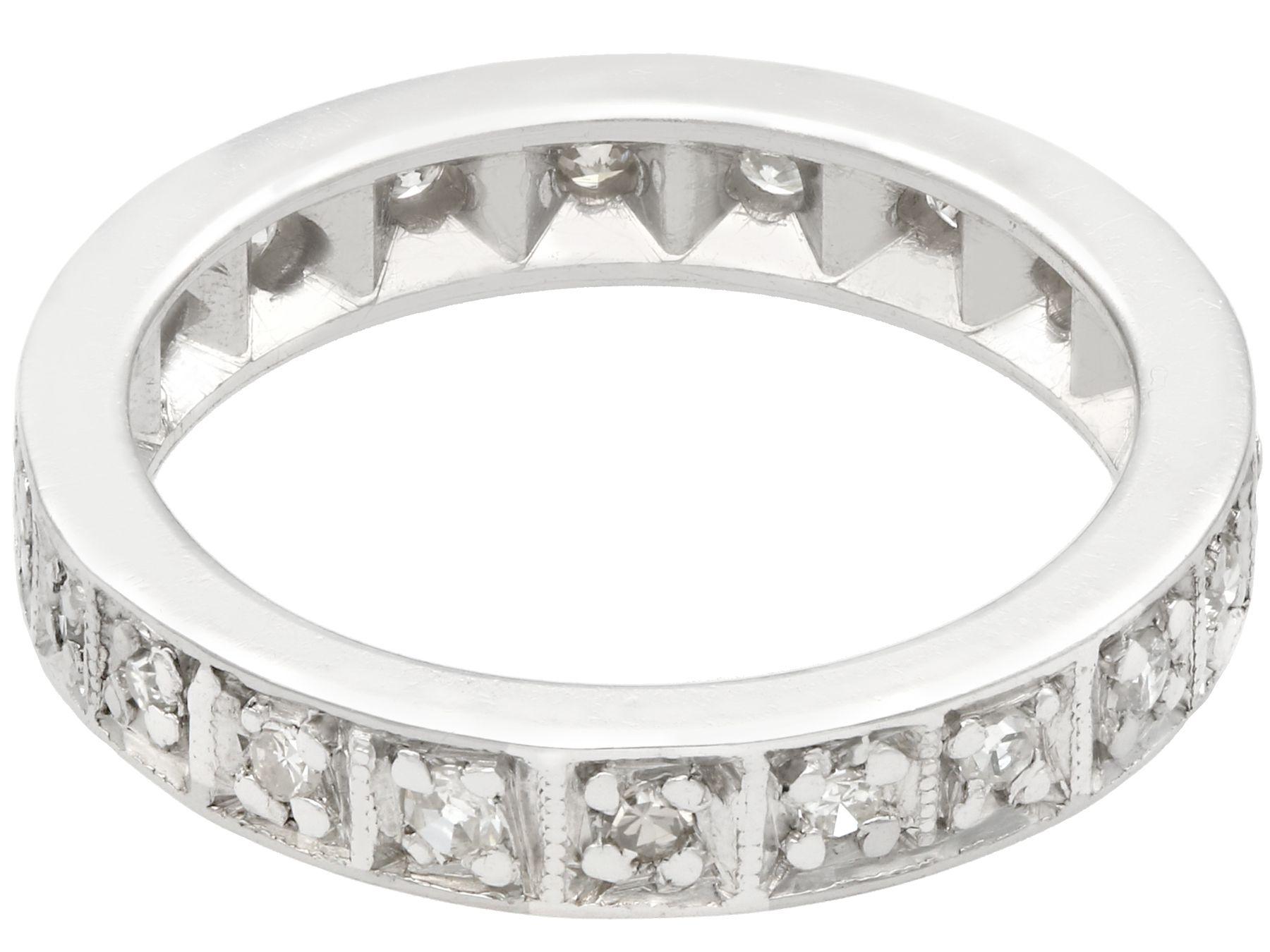 1940s Diamond and White Gold Full Eternity Ring In Excellent Condition In Jesmond, Newcastle Upon Tyne