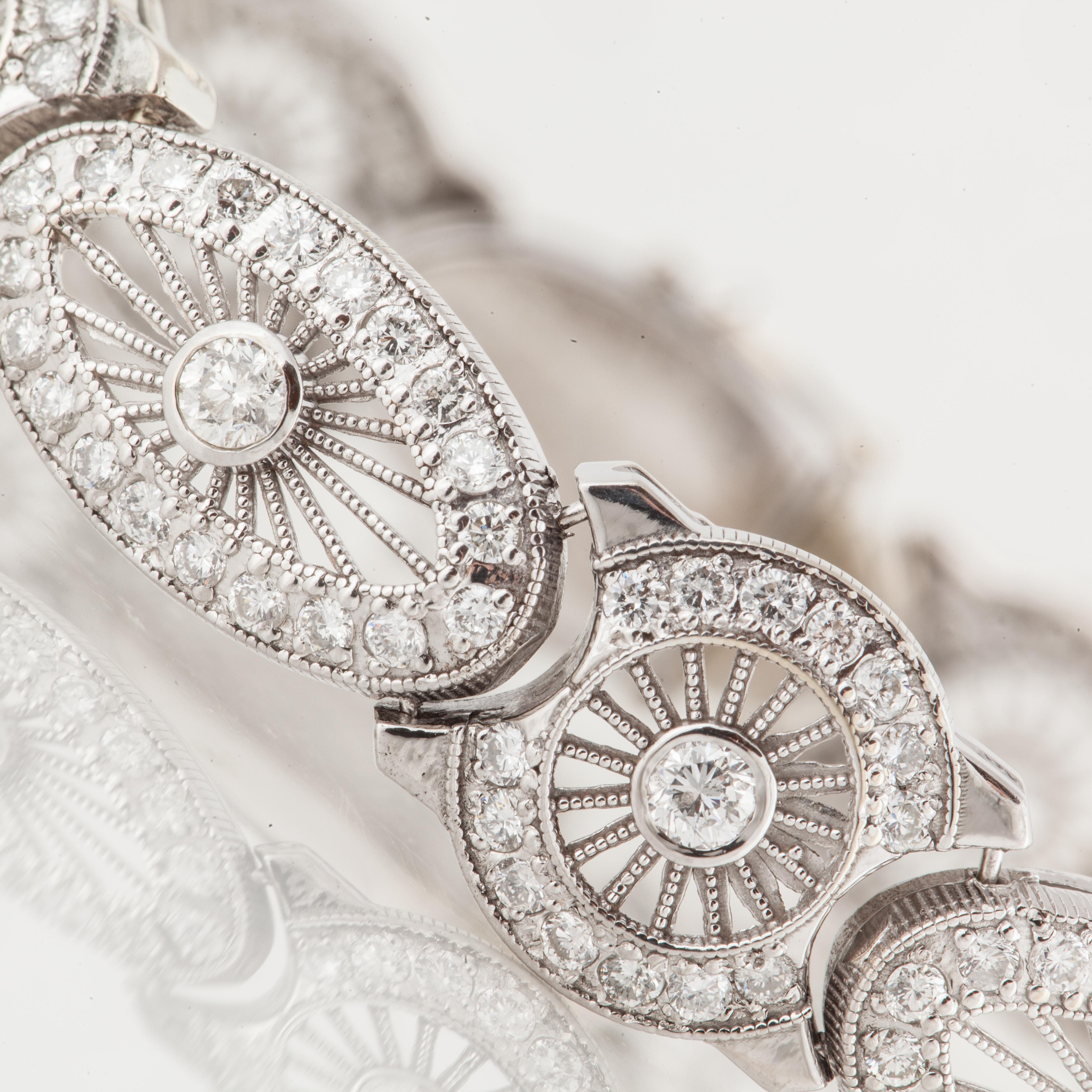 1940er Jahre Diamantarmband aus 14 Karat Weißgold Damen im Angebot