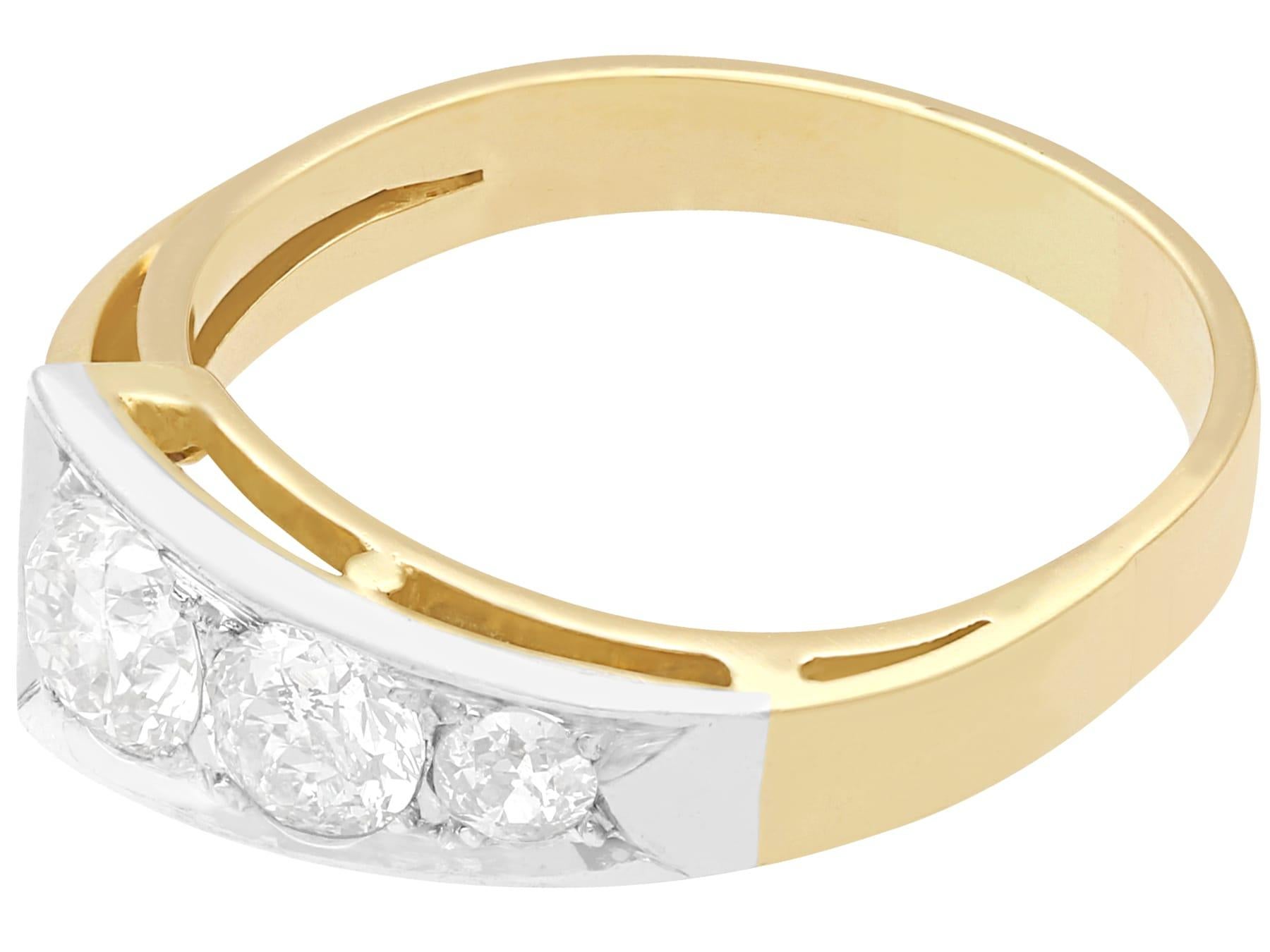 Round Cut 1940s Diamond Yellow Gold Band Ring For Sale