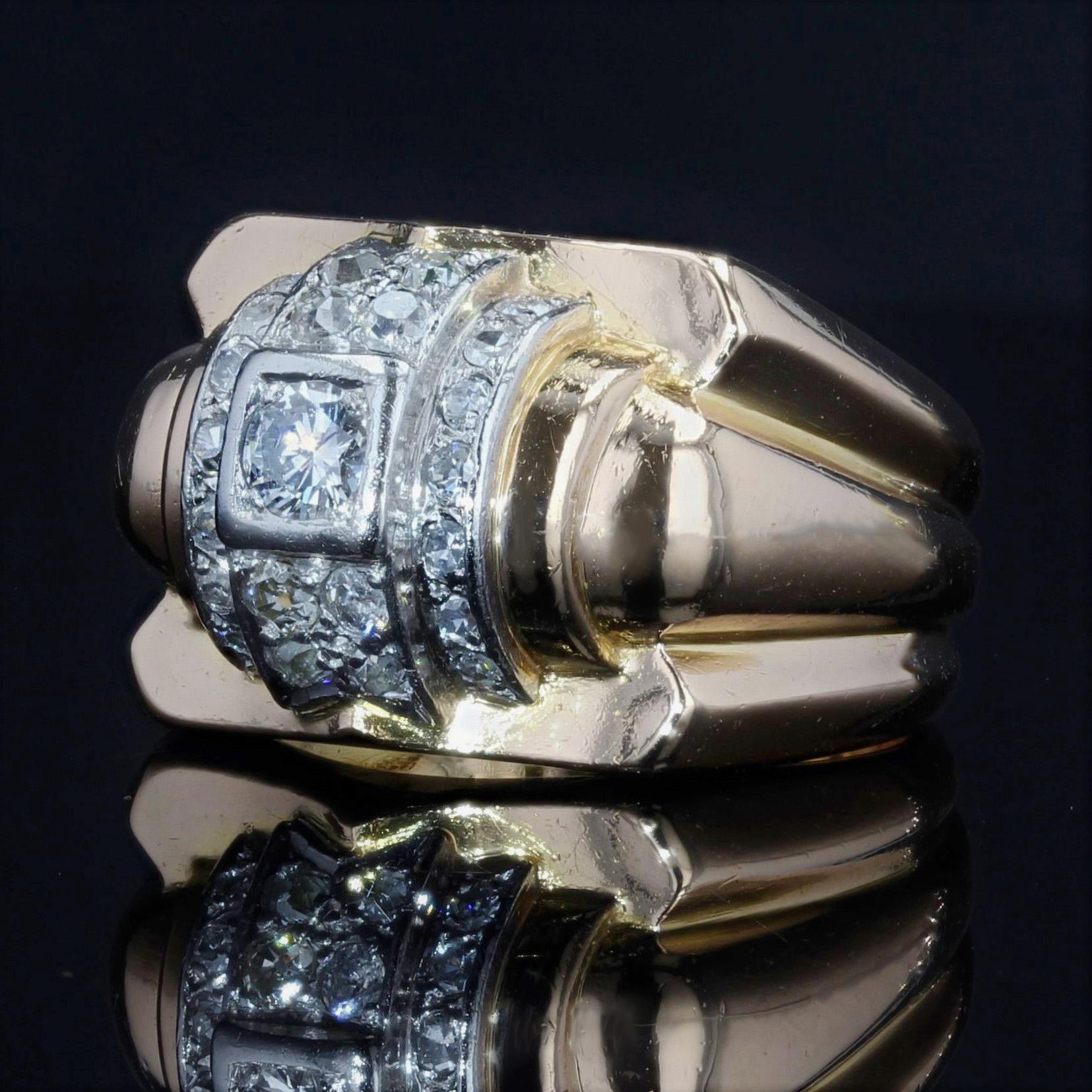 Women's 1940s Diamonds 18 Karat Yellow Gold Tank Signet Ring For Sale