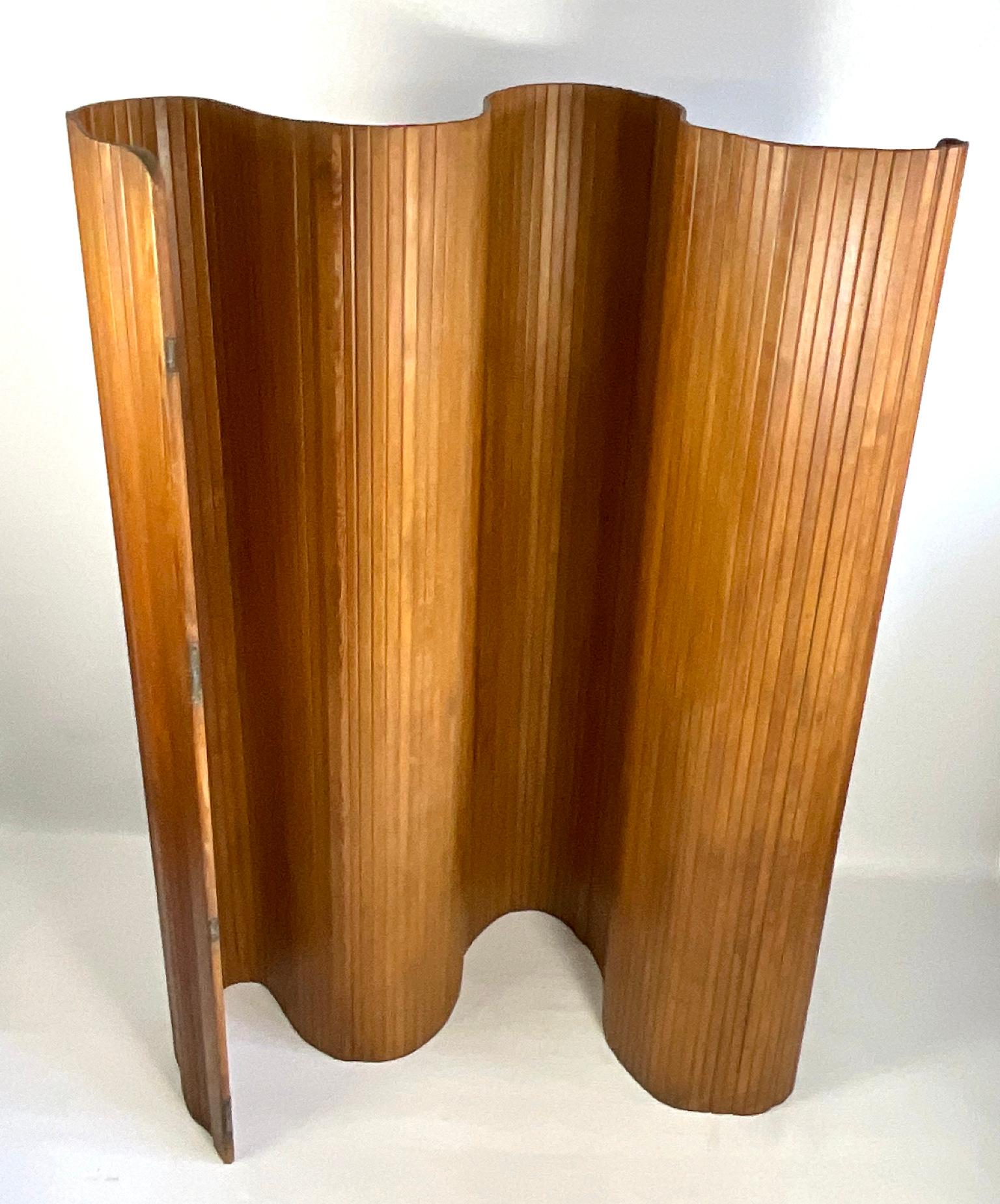 1940s Divider Screen in Stained Pine by Baumann Paris 6