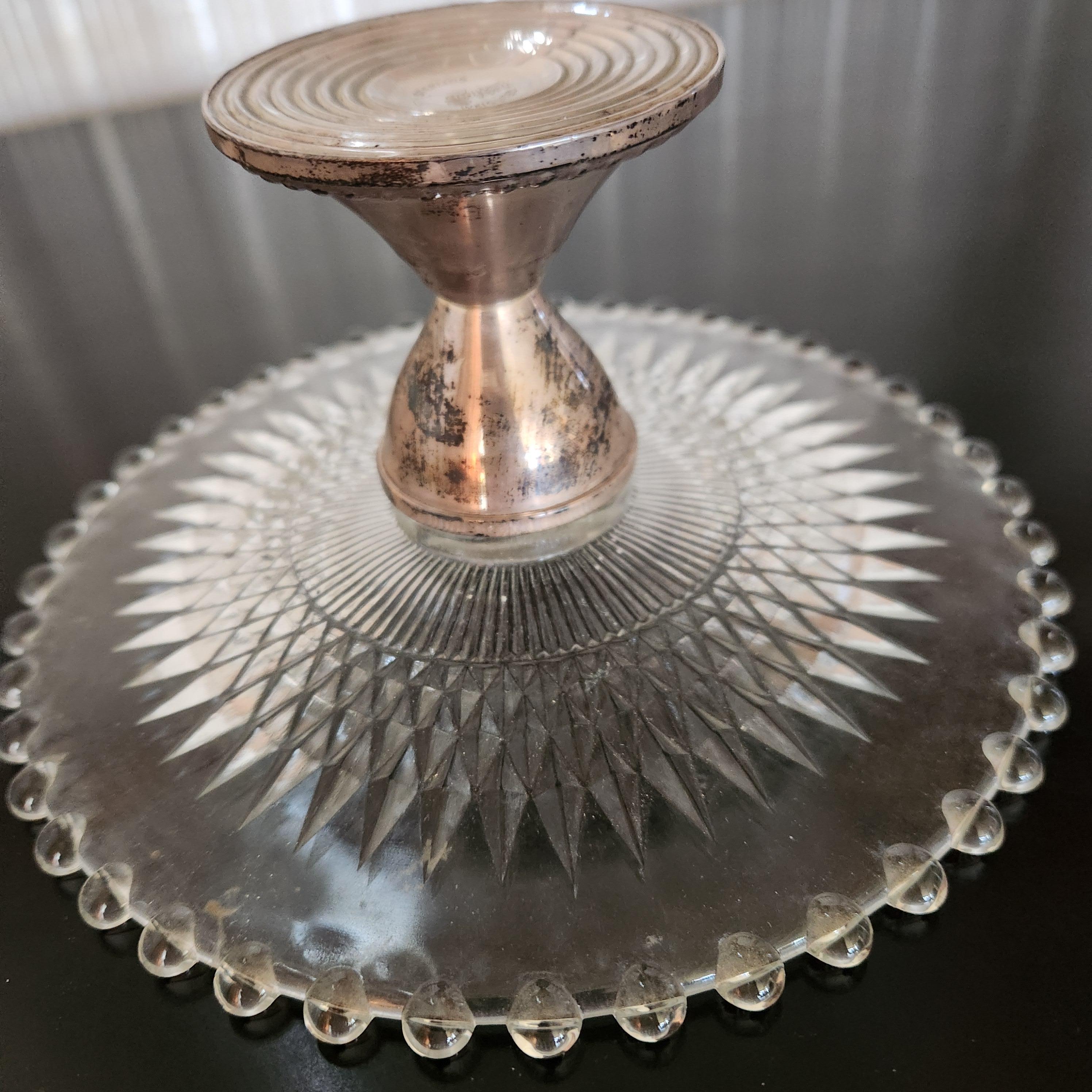 1940s Maurice Duchin Petite Pedestal Cake Plate Sterling Silver For Sale 2