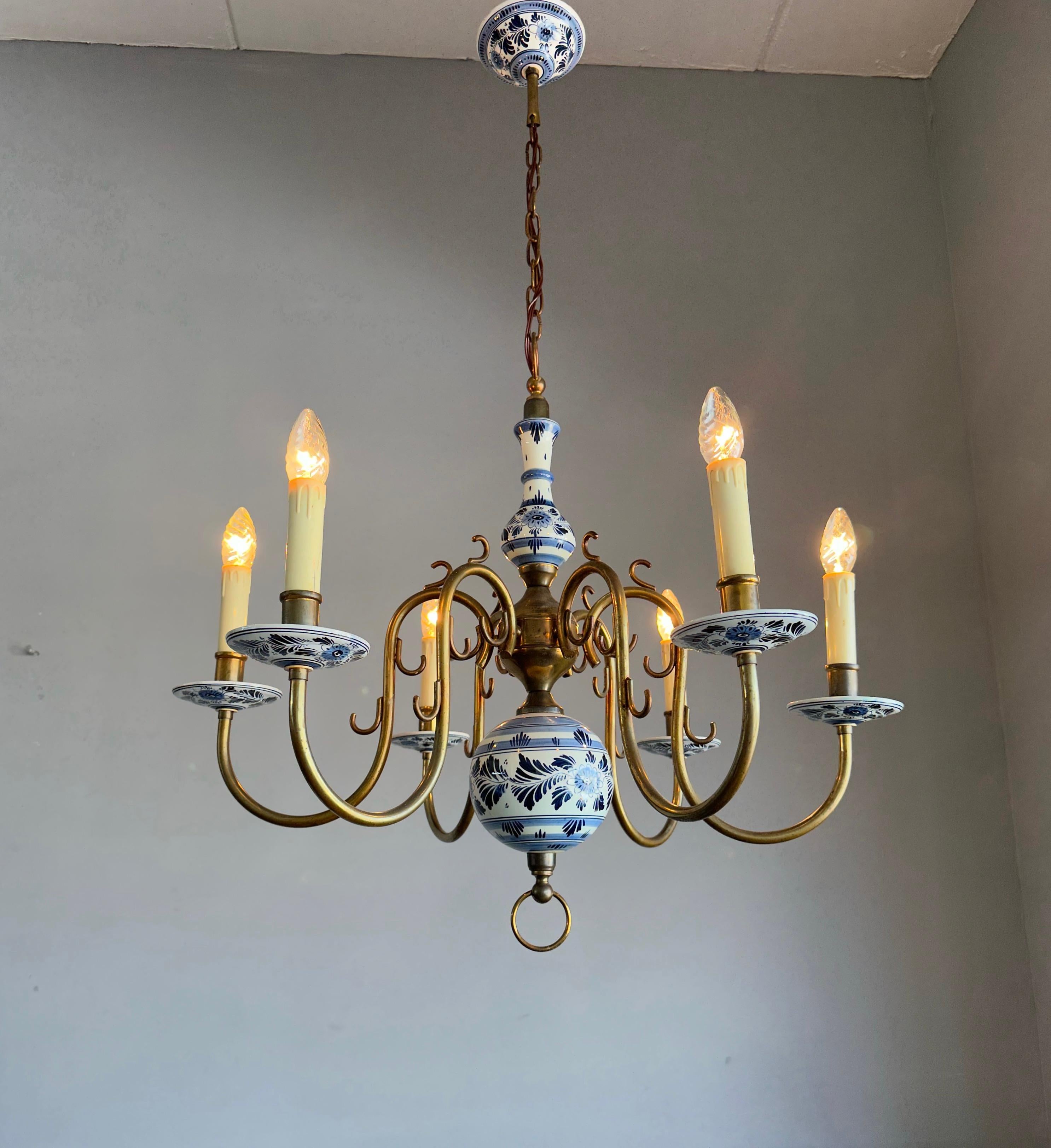 1940s Dutch Brass and Porcelain Hand Painted Delft Blue and White Chandelier 4