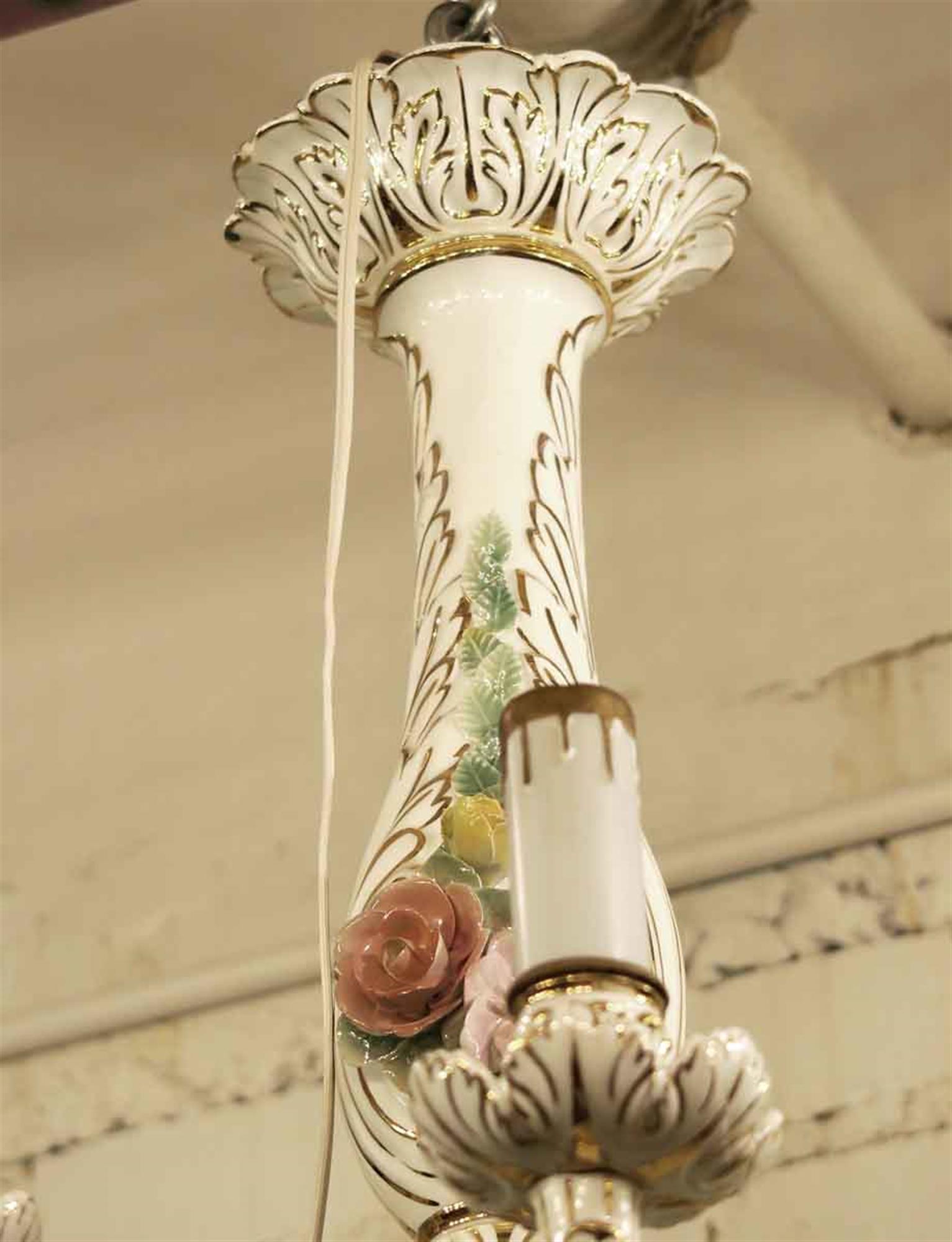 1940s Elegant Five-Arm Italian Floral Porcelain Chandelier 4