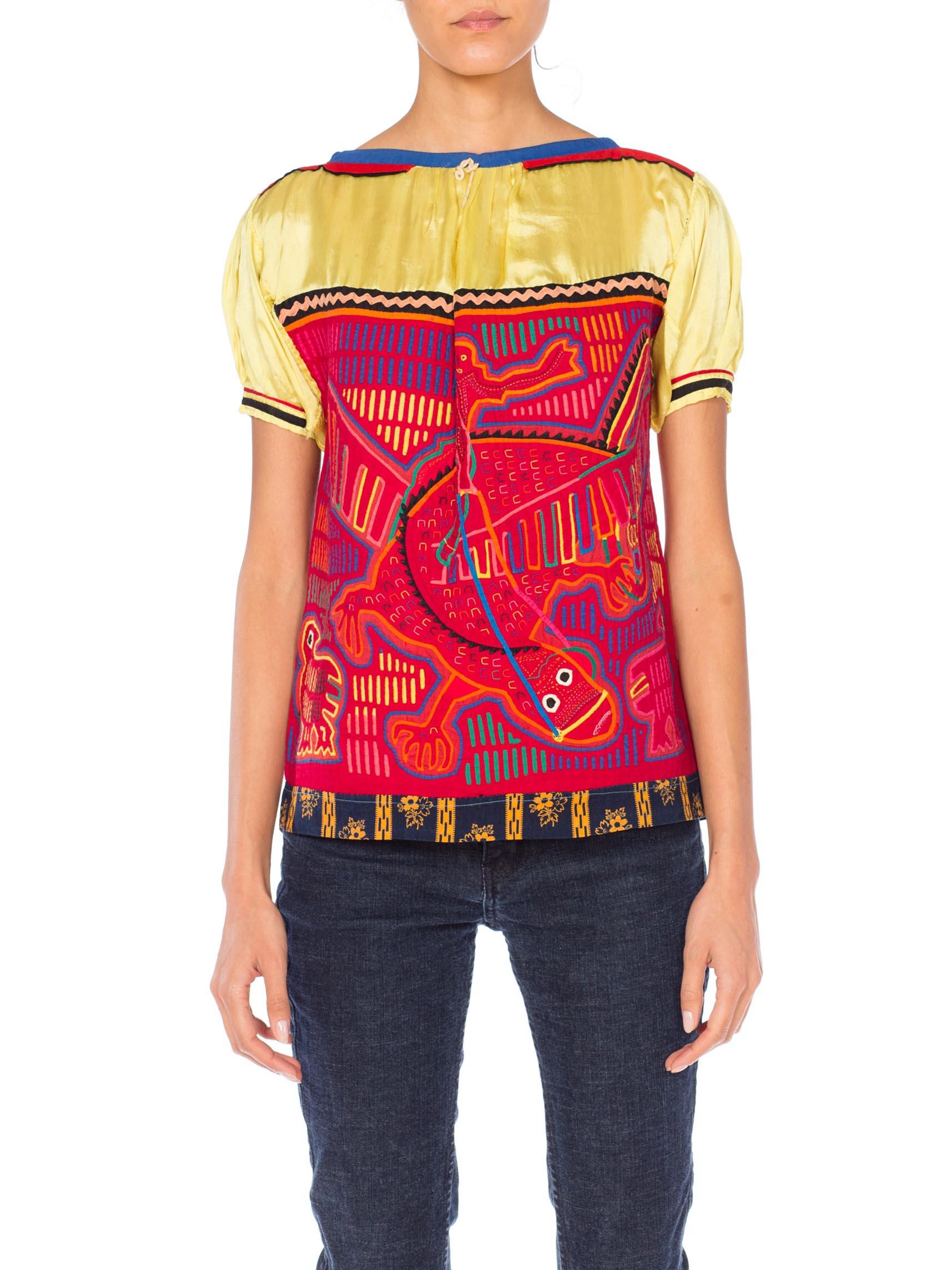 1960S Red & Yellow Cotton South American Top Appliquéd With Lizard And Birds In Excellent Condition For Sale In New York, NY