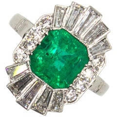 1940s Emerald Diamond Platinum Cocktail Ring