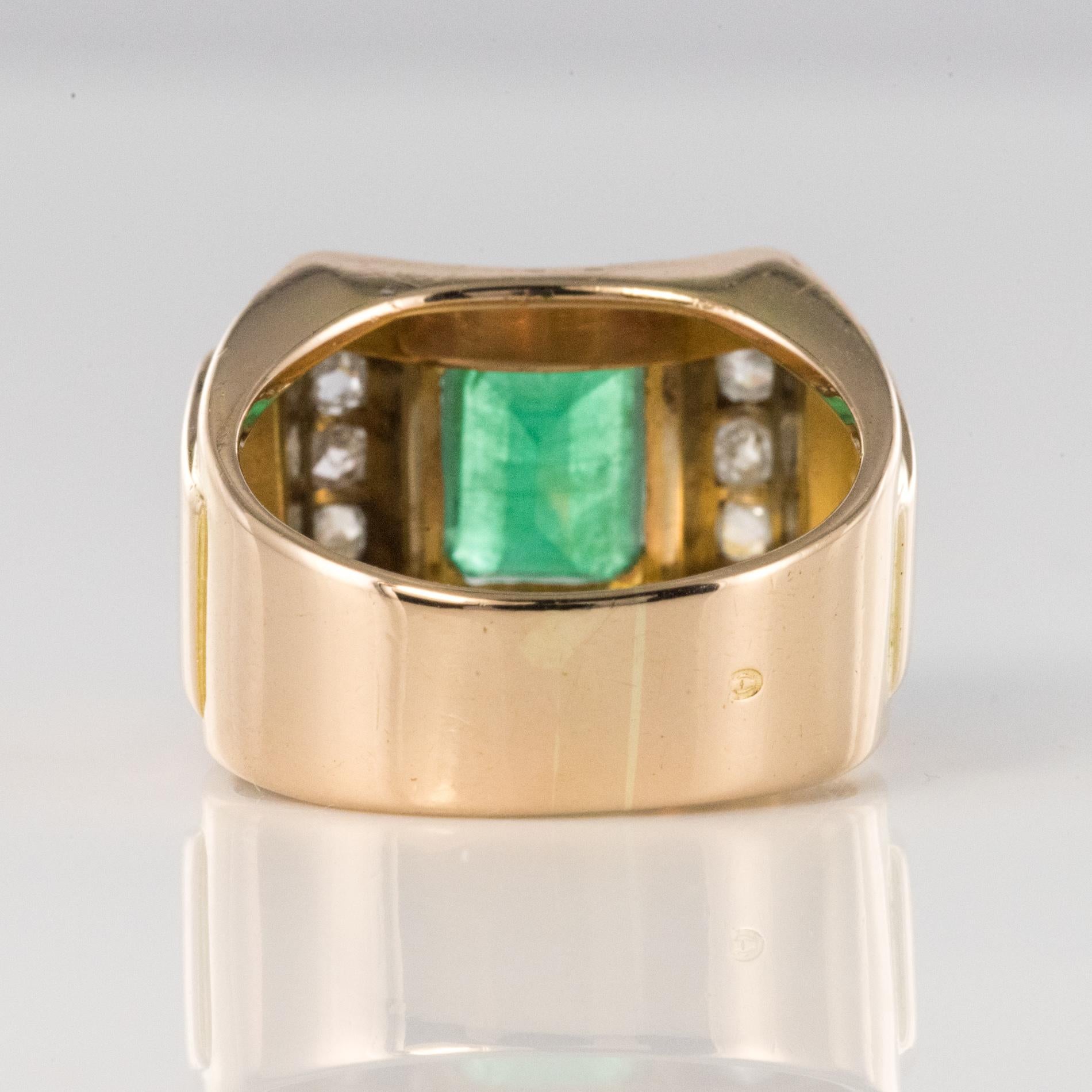 1940s Emerald Diamonds 18 Karat Yellow Gold Tank Ring 7
