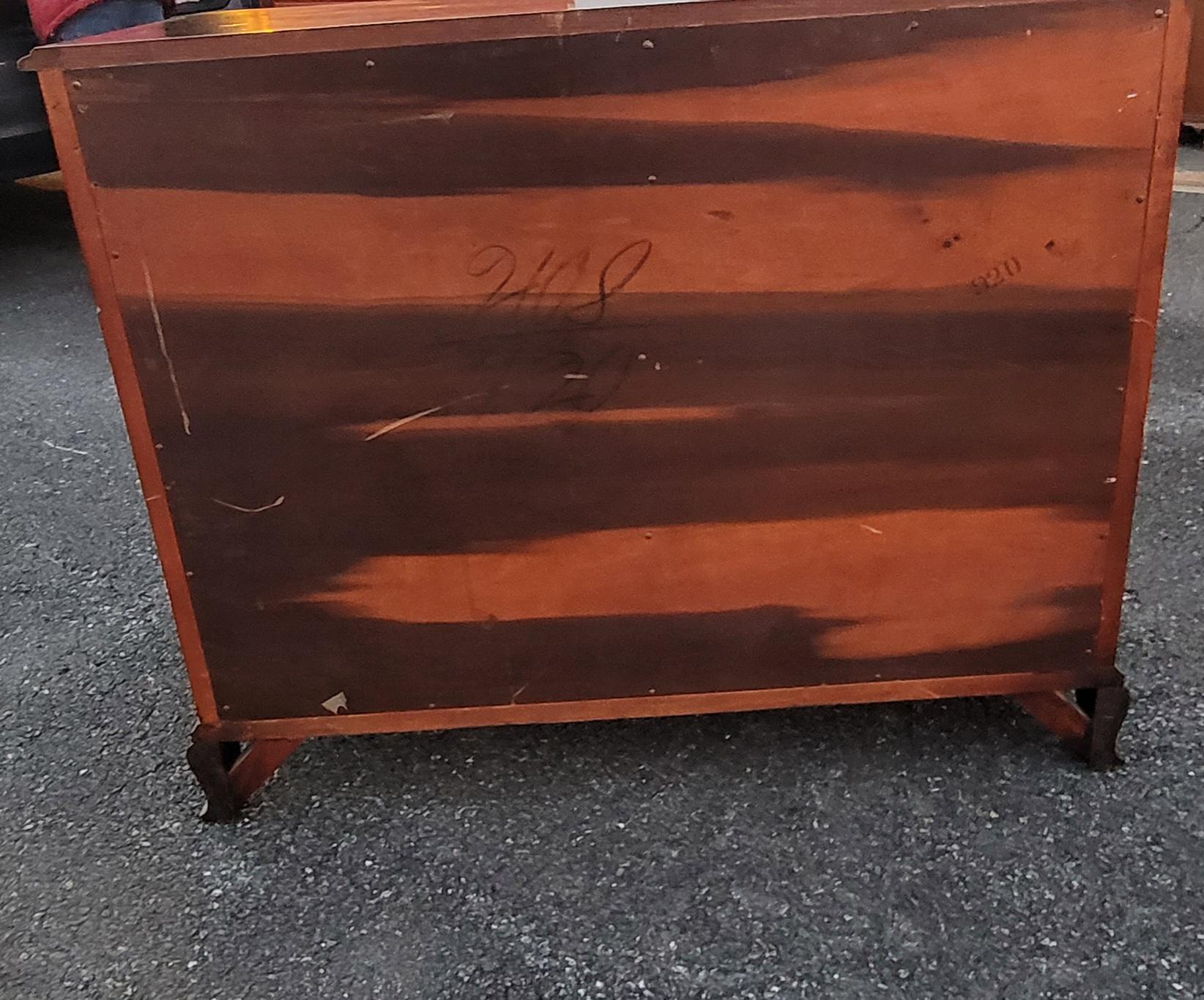 1940s English Chippendale Mahogany Commode Chest of Drawers For Sale 2