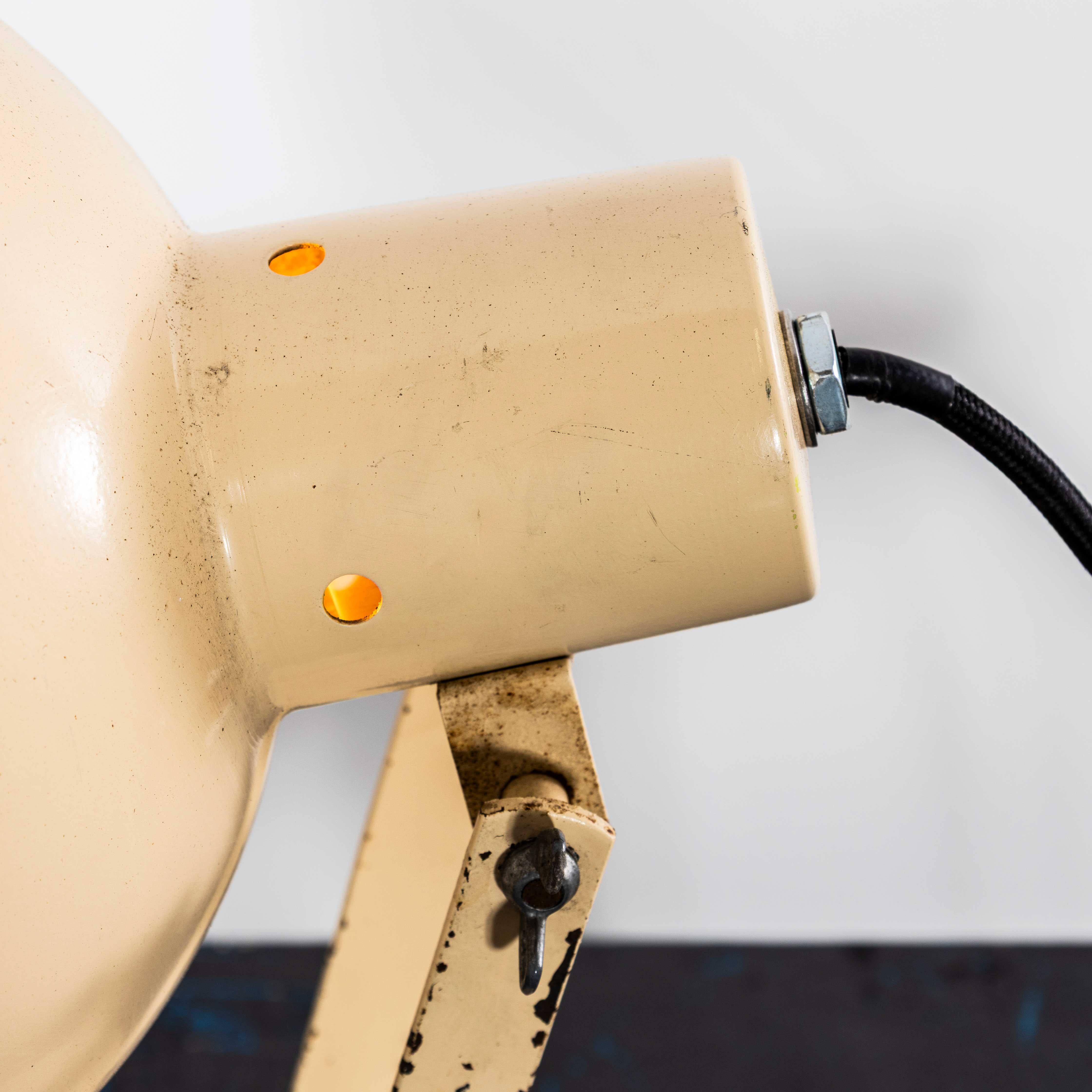 1940's English Gamages Holborn Desk Lamp - 10 Inch For Sale 4