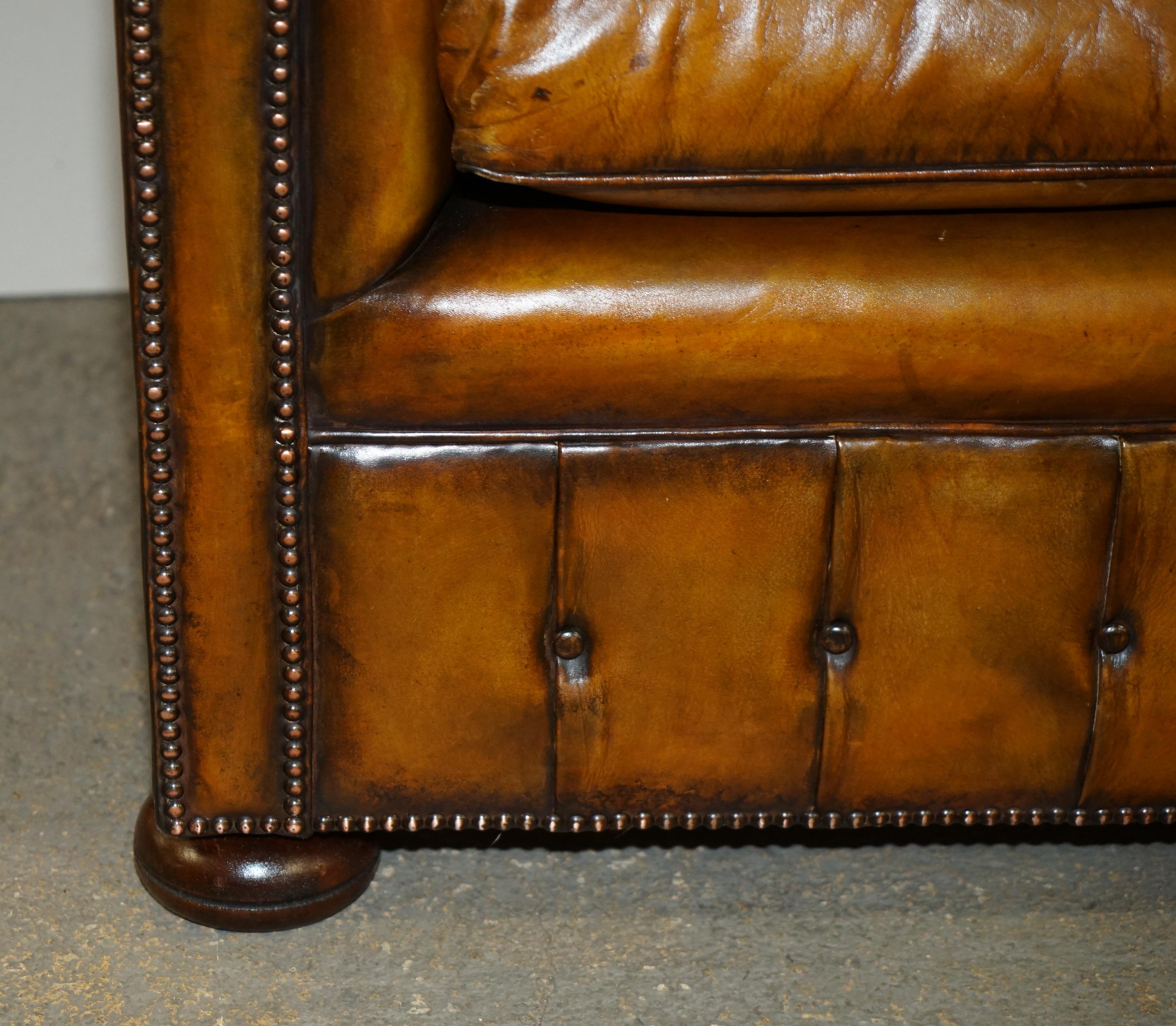 Mid-20th Century 1940's ENGLISH HAND DYED RESTORED WHISKY BROWN LEATHER CHESTERFIELD CLUB SOFA For Sale
