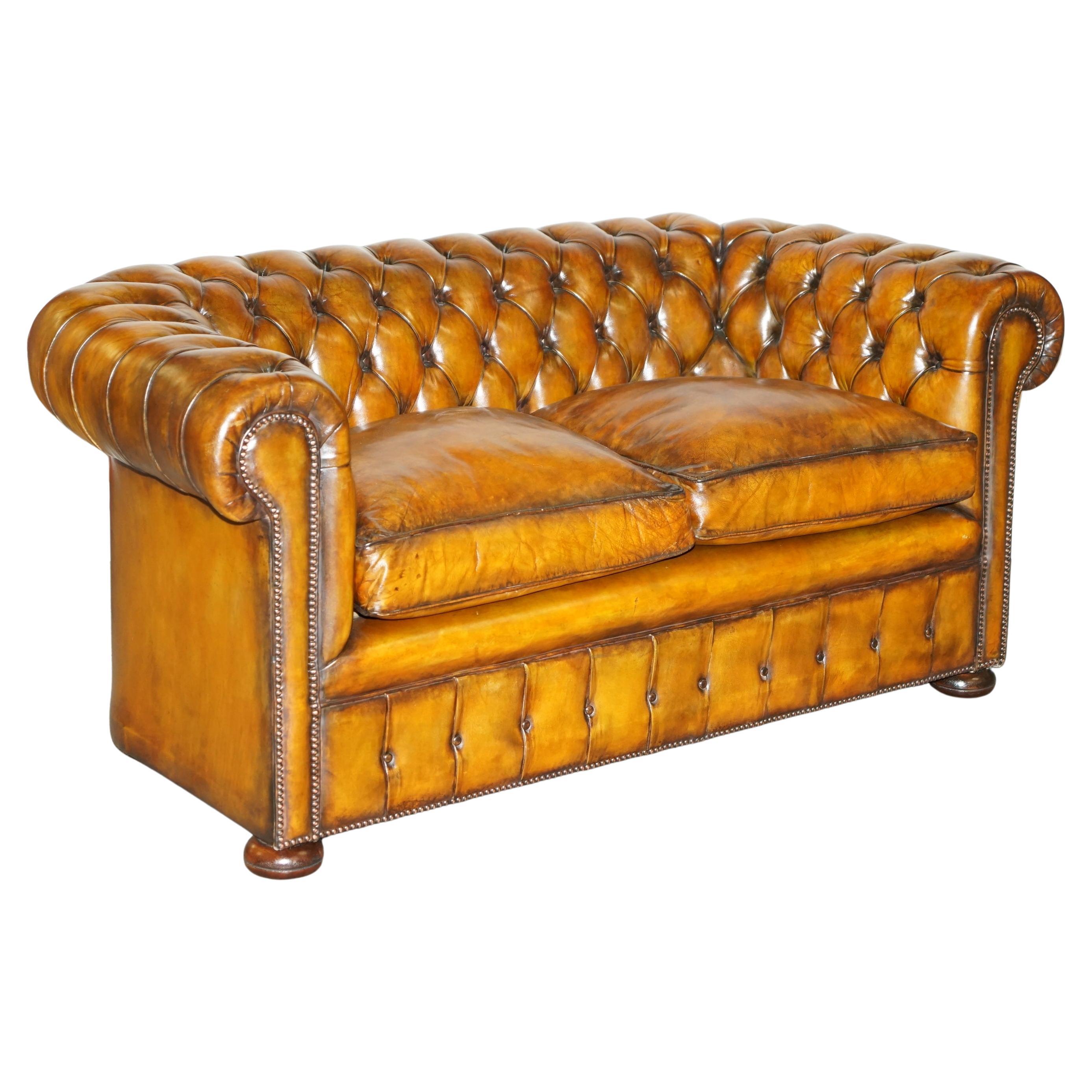 1940's ENGLISH HAND DYED RESTORED WHISKY BROWN LEATHER CHESTERFIELD CLUB SOFA For Sale