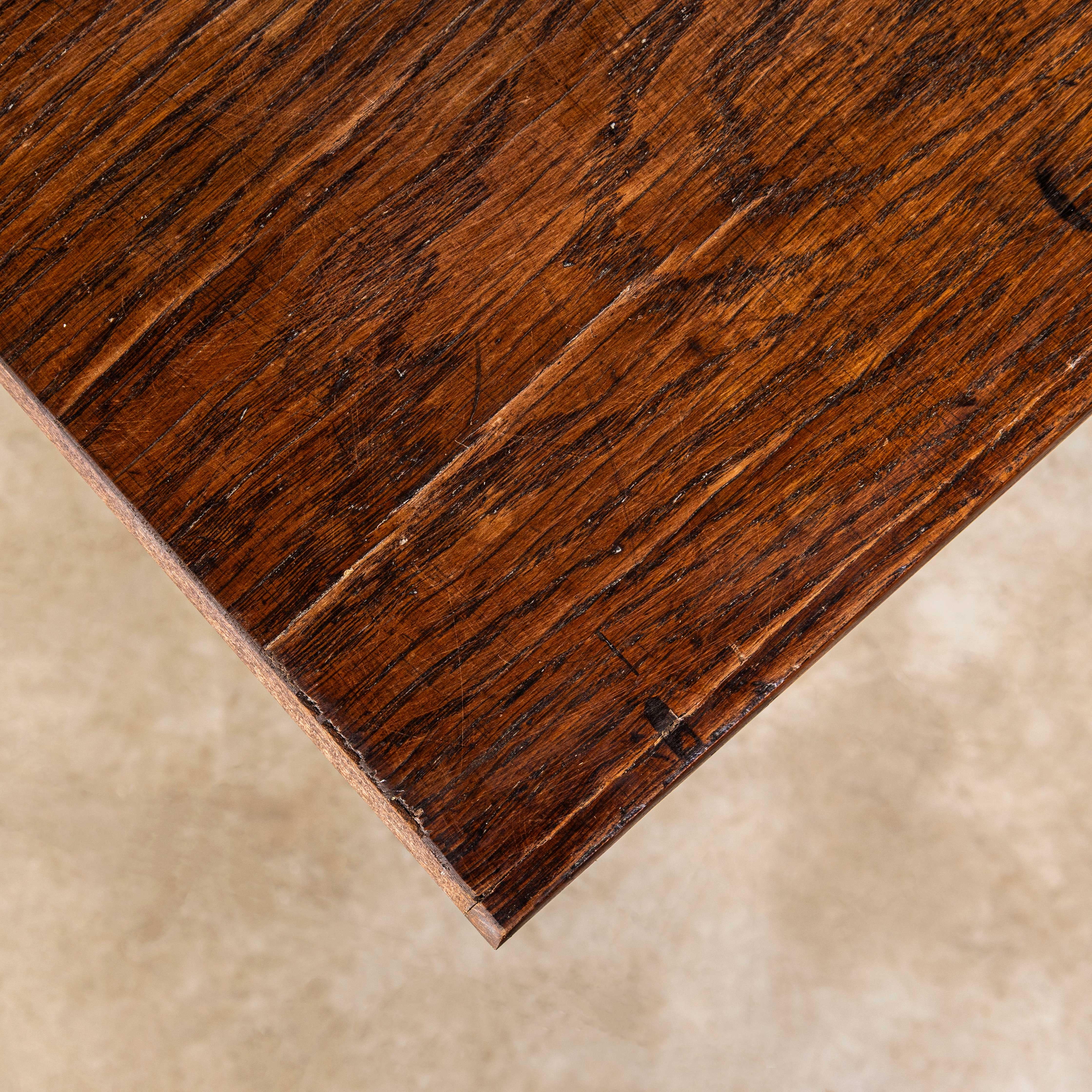 1940's English Oak Compact Desk - Four Drawer For Sale 5