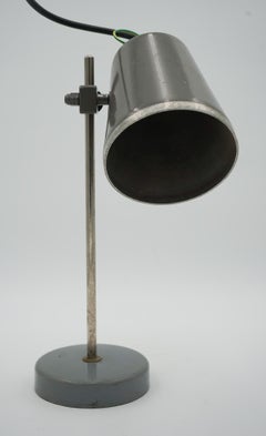 1940'S ENGLISH SALVAGED LABORATORY SCHOOL TABLE ADJUSTABLE LiGHT 002