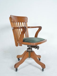 Sedia da ufficio inglese girevole e inclinabile Hillcrest Industrial Teak del 1940